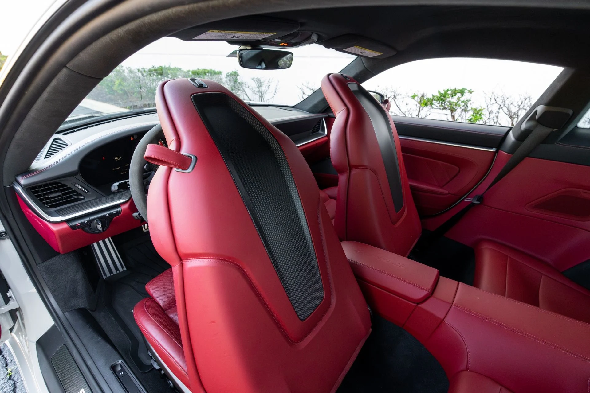 mph072_282044289_Used_2022_Porsche_911_Turbo_S_1770440206_fb6cd8f3ca