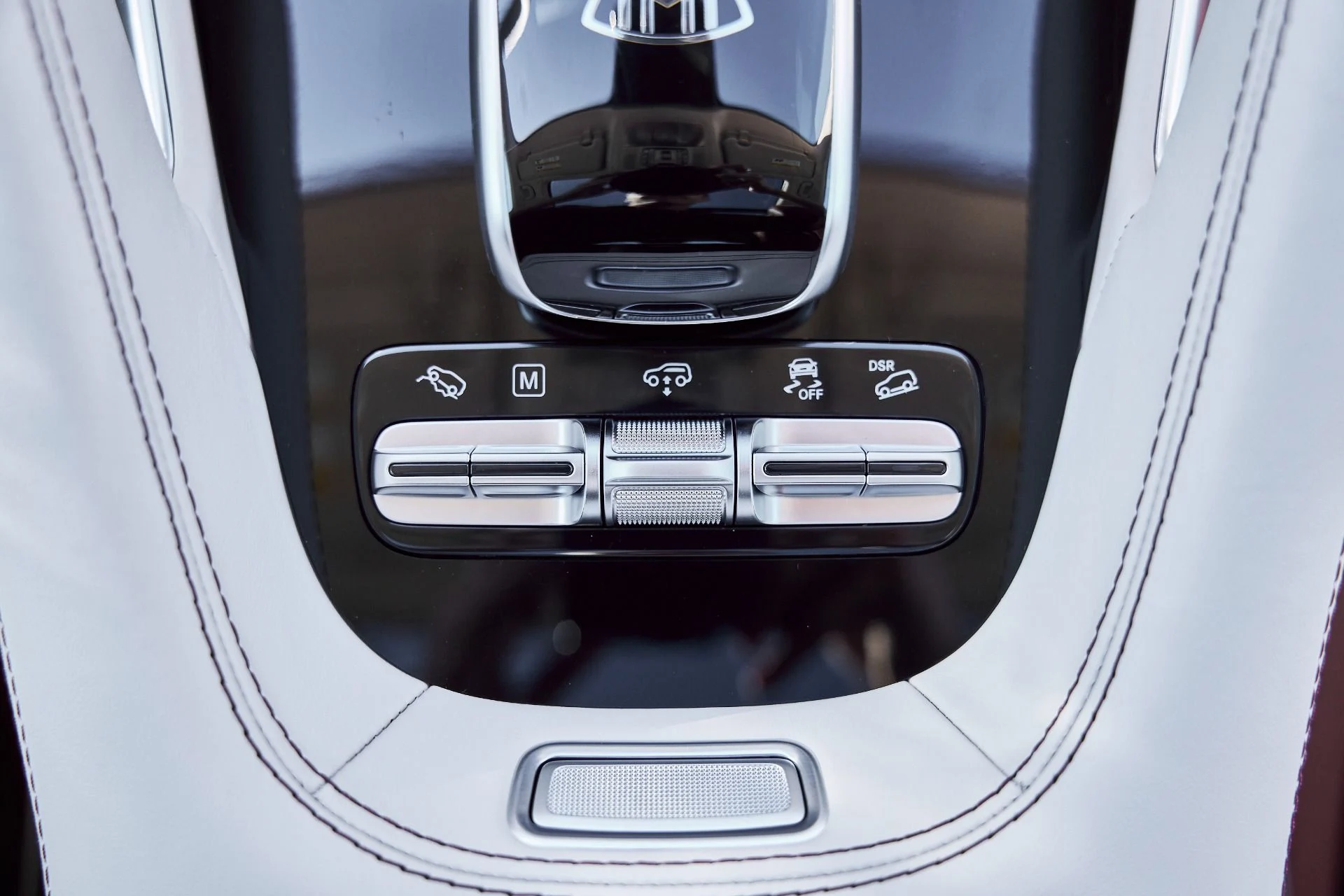 mph072_2831853107_Used_2026_Mercedes_Benz_GLS_Maybach_GLS_600_1777074174_fde4e75eae