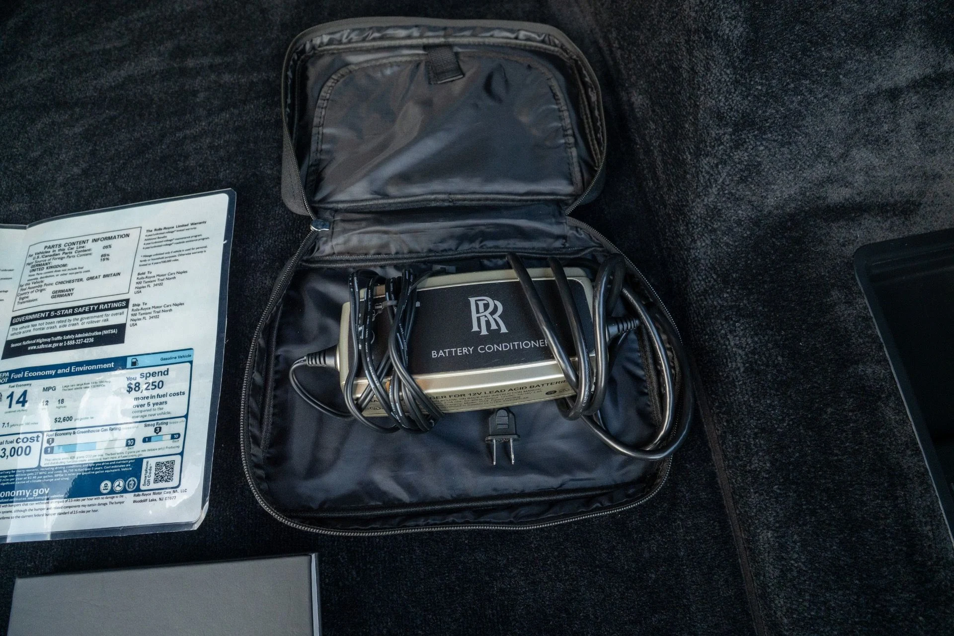 mph072_2832352986_Used_2018_Rolls_Royce_Ghost_1765824060_504a7816de