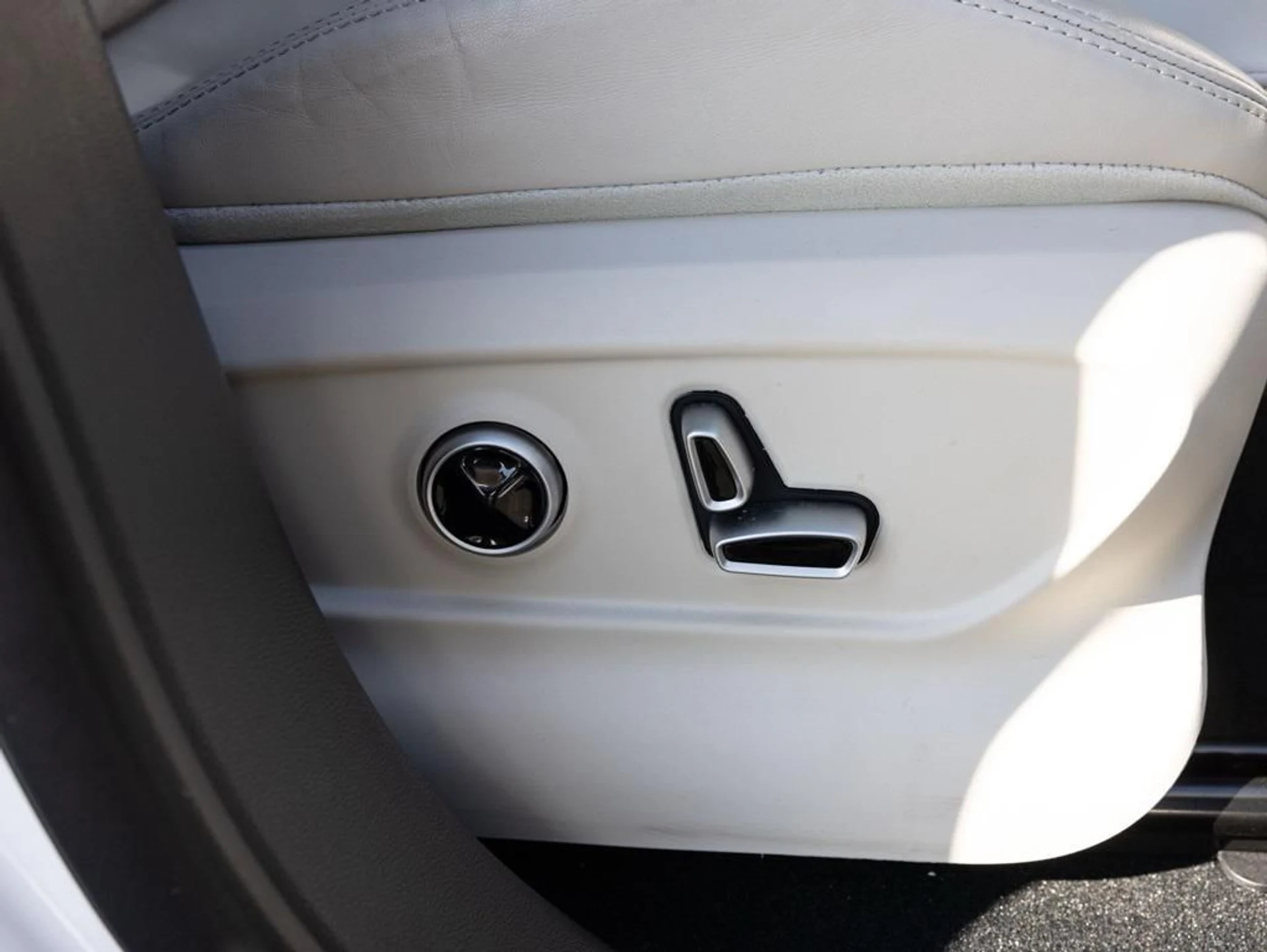 mph072_2858269236_480723428_694423014f23a11bfcaf541b_1b604063ea