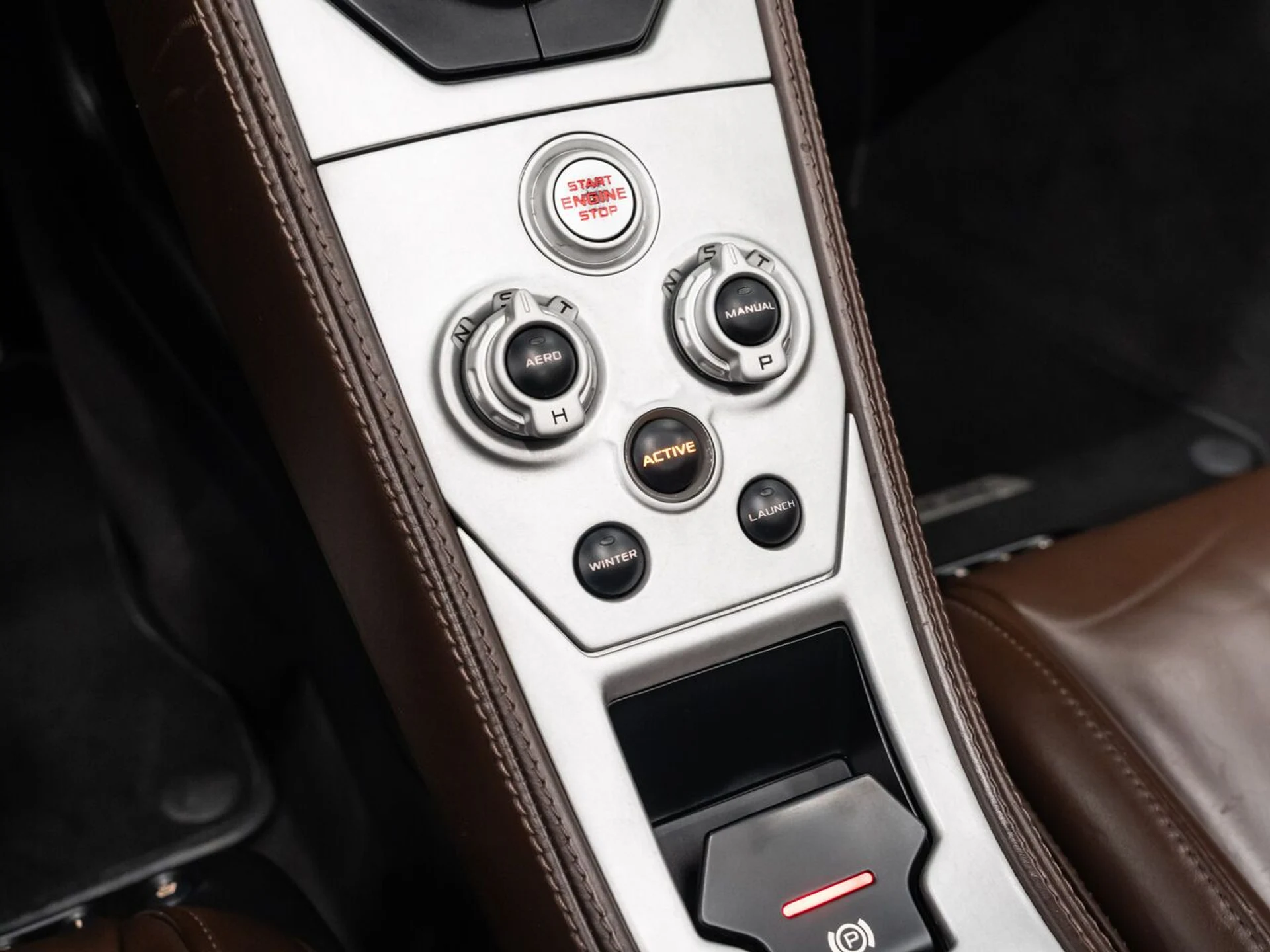 mph072_2869229753_mclaren_mp4_12c_2014_a4e7b1f8e1