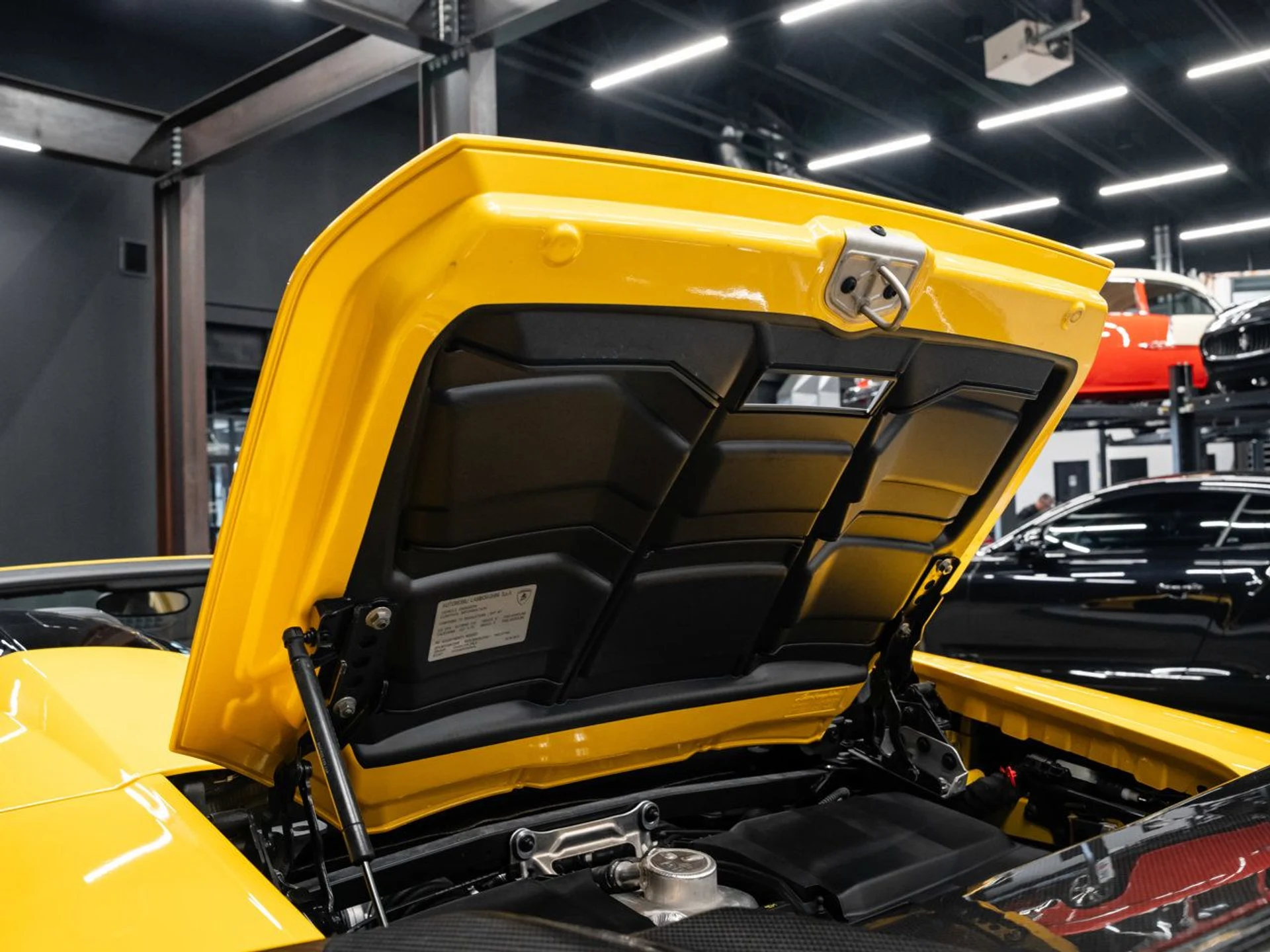 mph072_3067624005_lamborghini_huracan_2017_ba7a9168a8