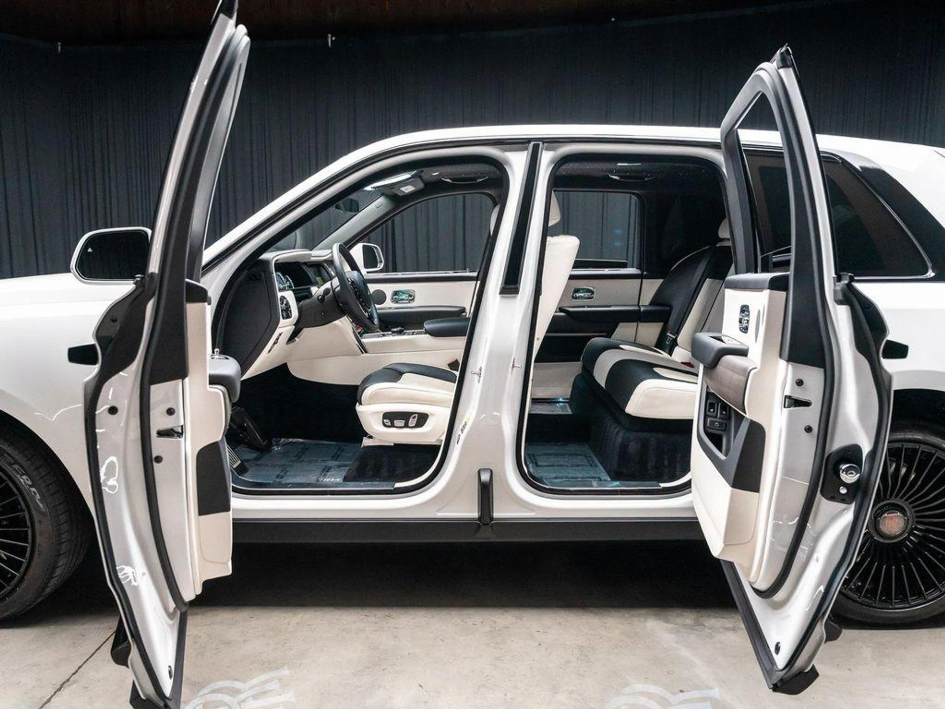 mph072_3072467774_n4s574fg5f_Pp_Mm_C10_Bu_Fw_OKV_9io_0c9366ff33