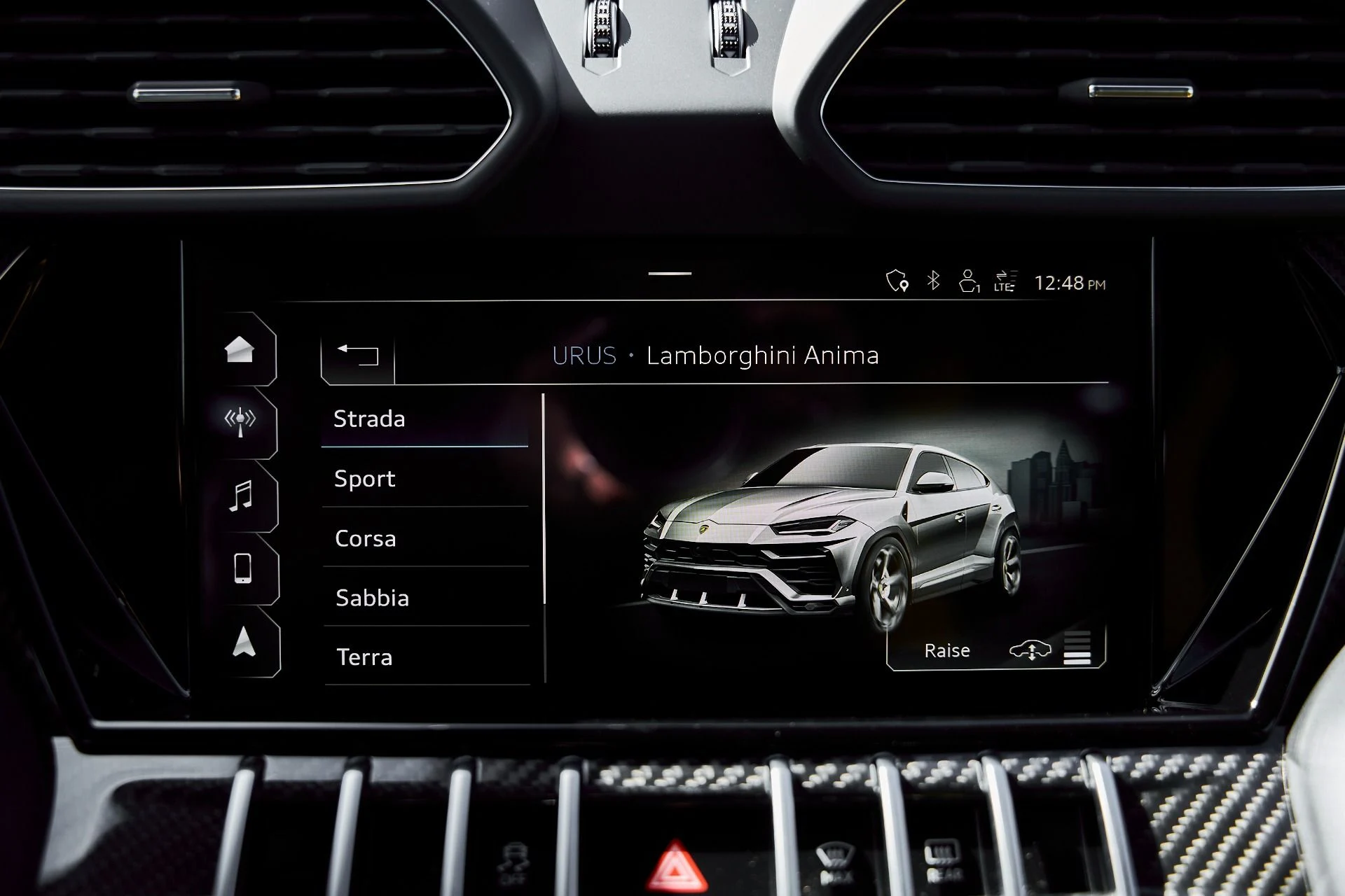 mph072_3104253939_Used_2021_Lamborghini_Urus_Pearl_Capsule_1772843595_3d48a711e6