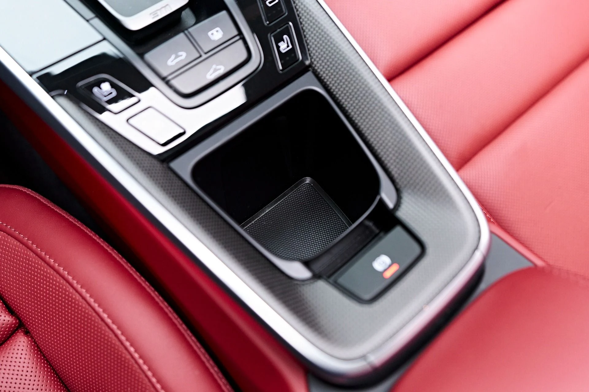 mph072_3154417605_Used_2023_Porsche_911_Carrera_4_S_1757702440_9302e99262