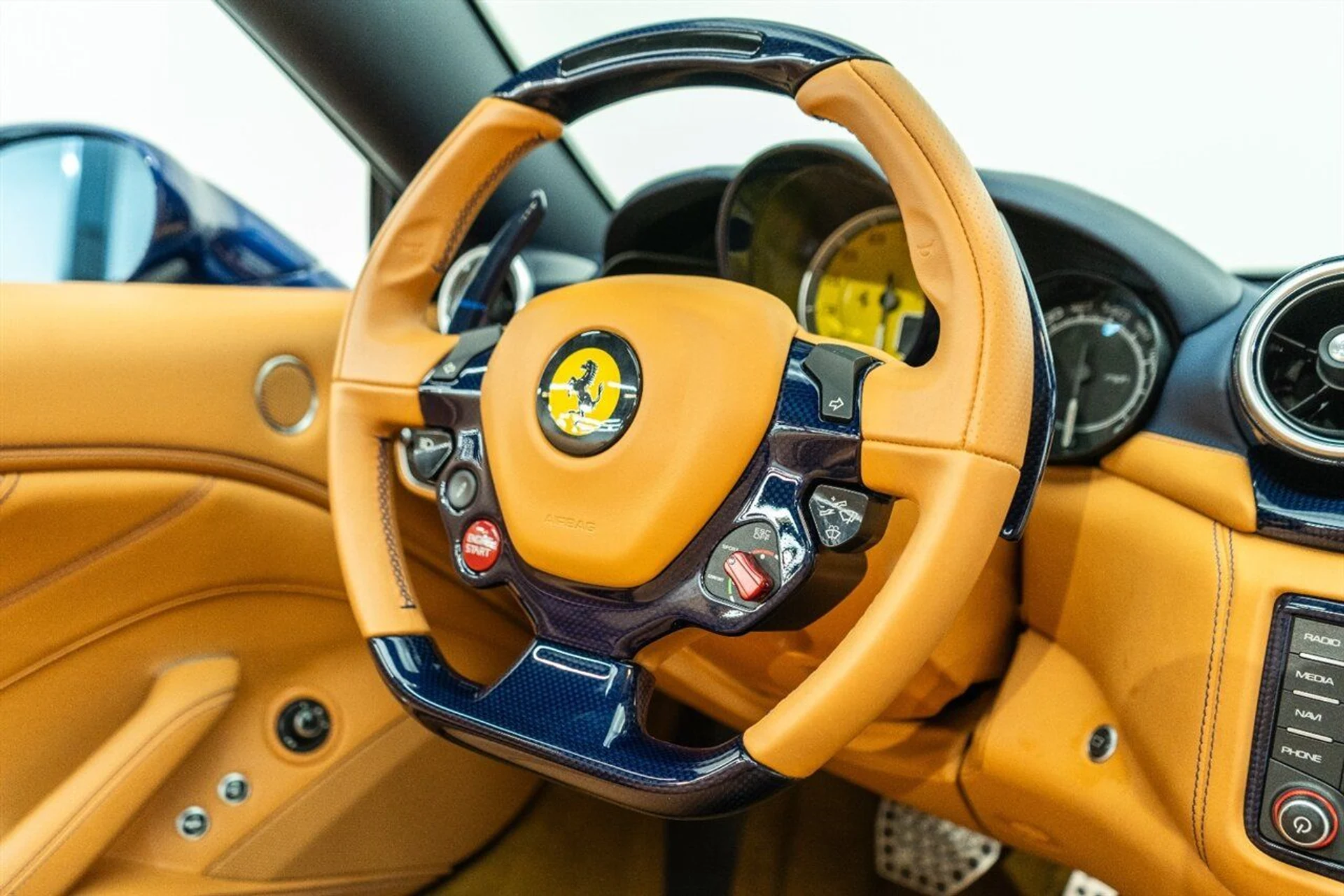 mph072_3237156503_b4e41d2251_1280_b98c775fb1