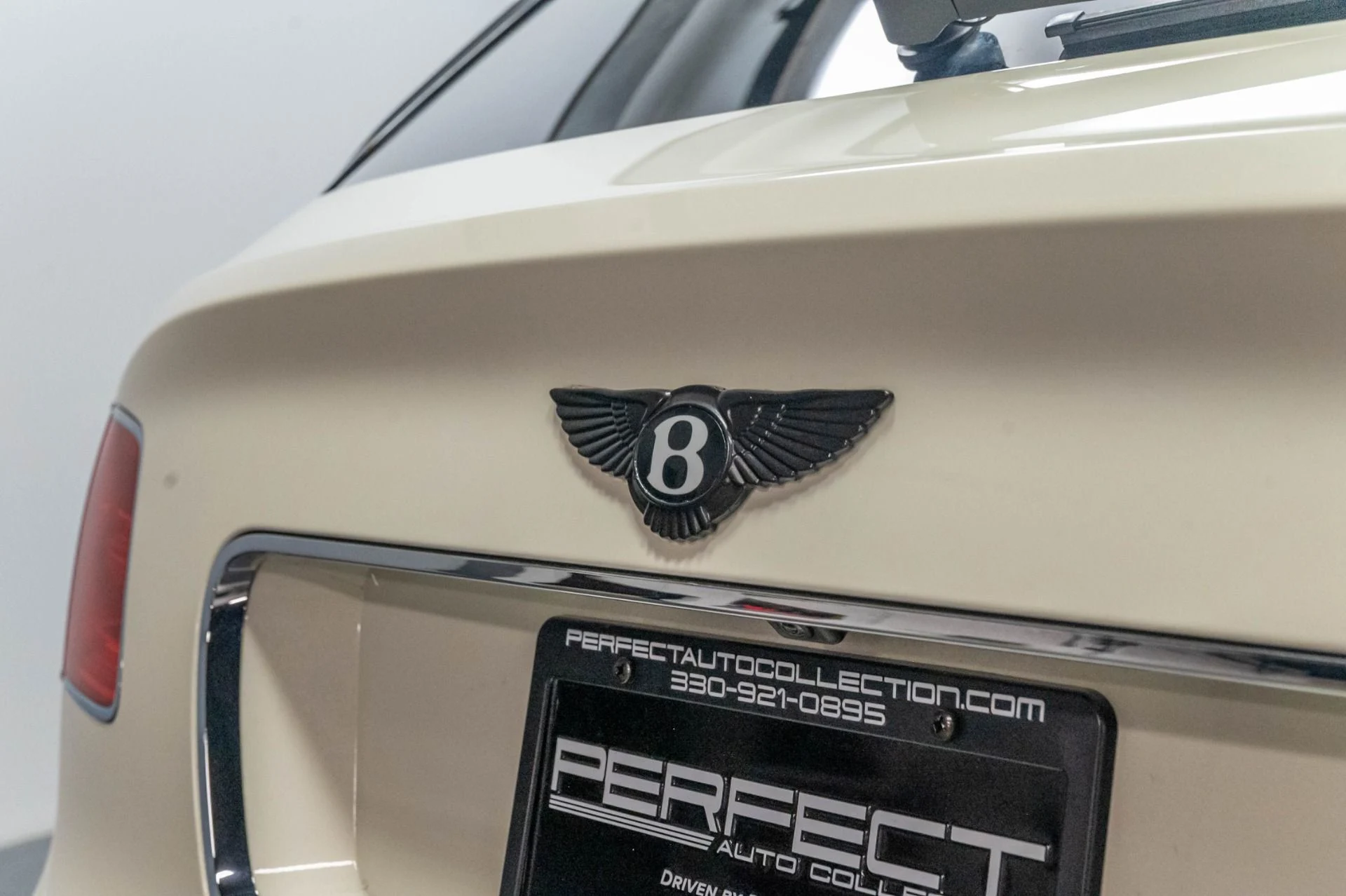 mph072_3289905039_Used_2017_Bentley_Bentayga_W12_1787159716_c6132a6769