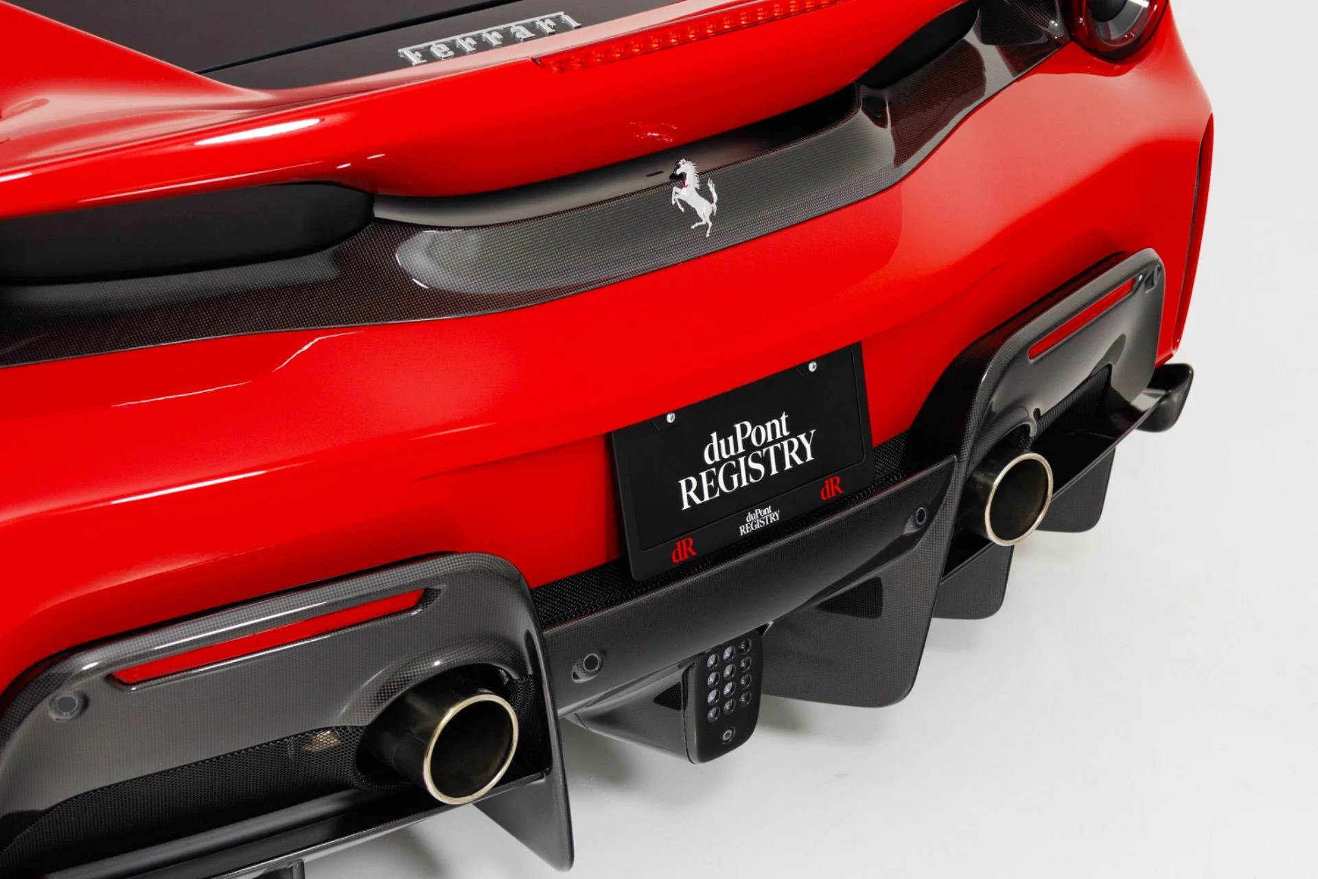 mph072_3331513938_Used_2019_Ferrari_488_Pista_1780072971_0156e0f66b