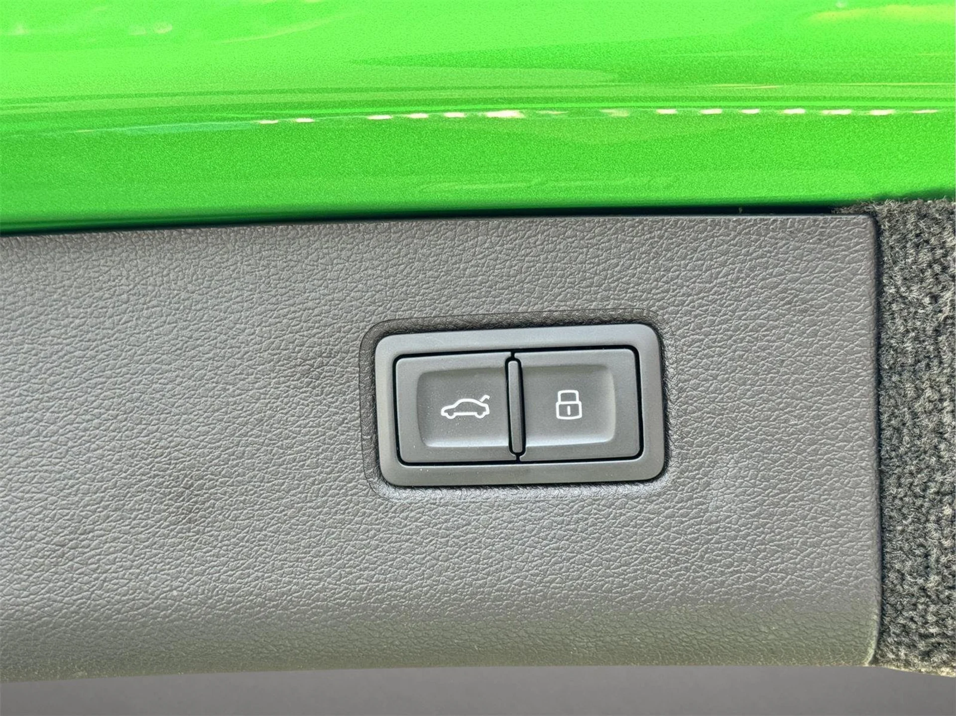 mph072_3385397047_fa728f5f54071c3771bf457c4e8ea971_eb5a0b1b08