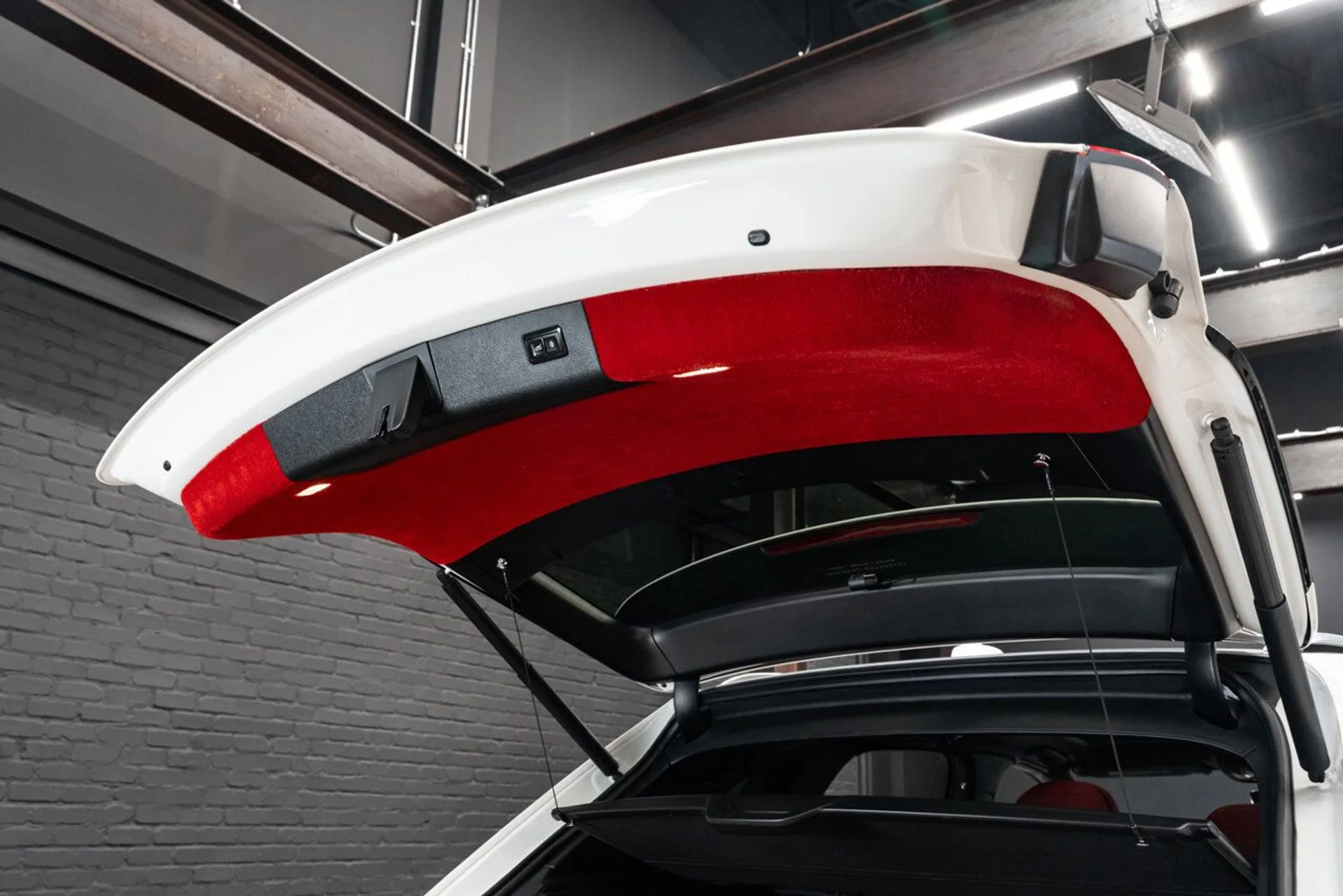 mph072_3400540465_bentley_bentayga_2019_2ef84634ce