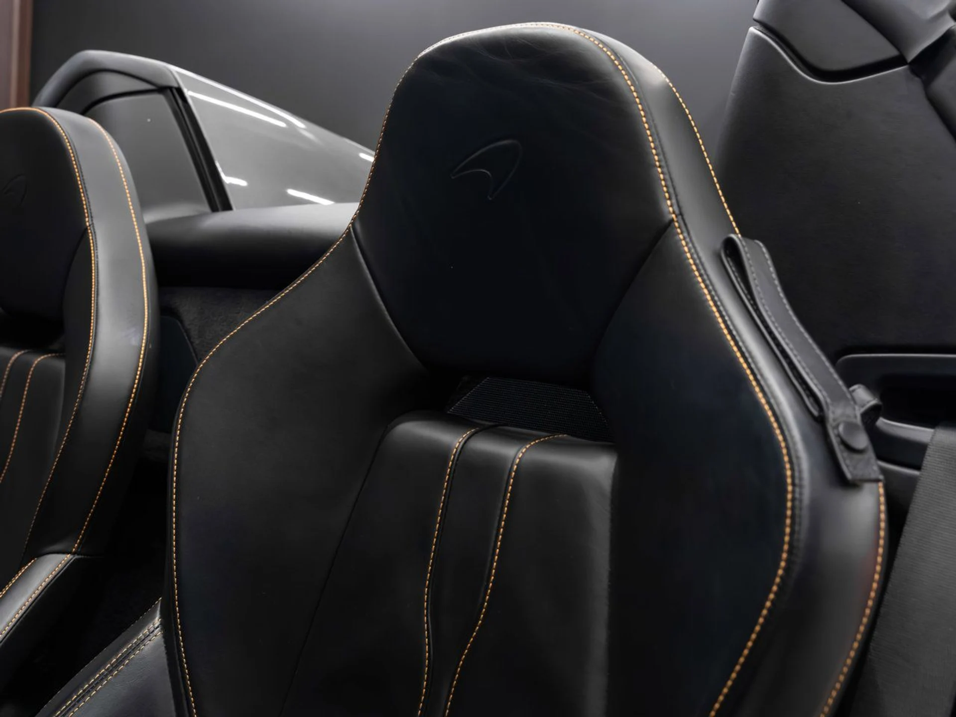 mph072_3436077988_mclaren_570s_2018_c361b36d81