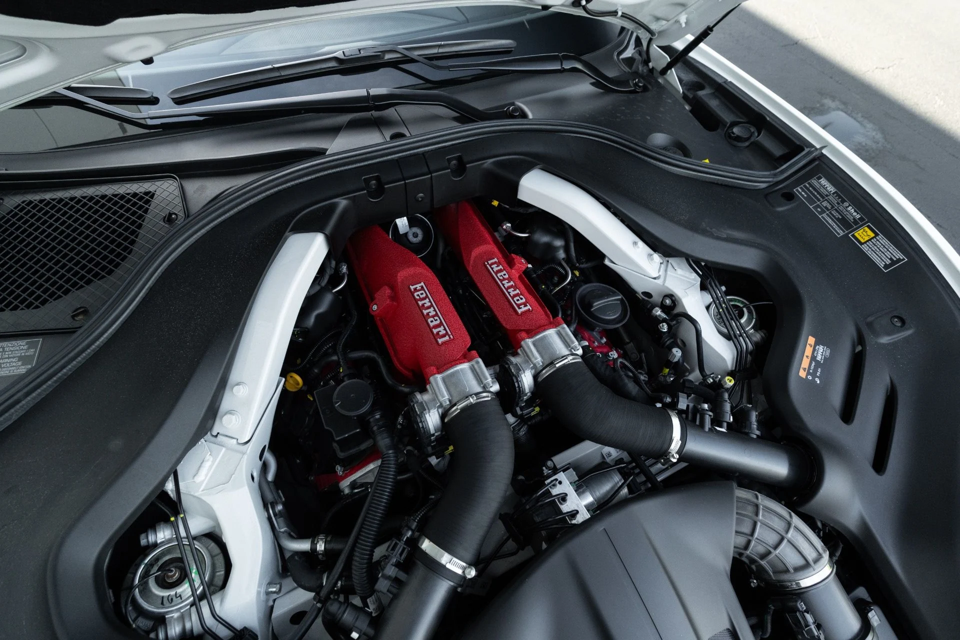 mph072_3439279103_Used_2023_Ferrari_Portofino_M_1766185478_bb857fbbcc