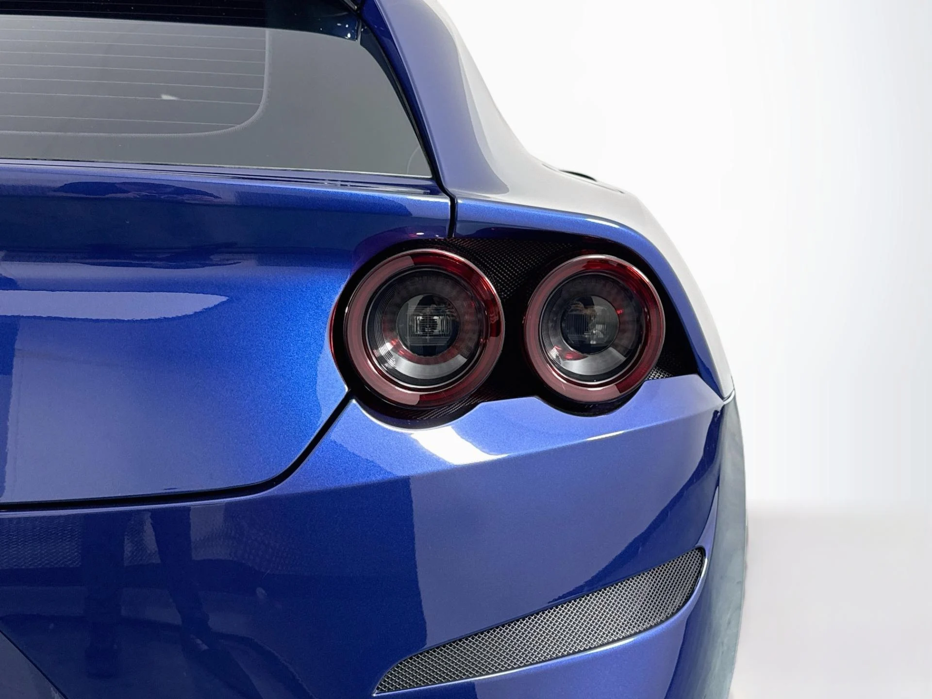 mph072_3452633855_Used_2019_Ferrari_GTC_4_Lusso_1792629207_1f67cae712