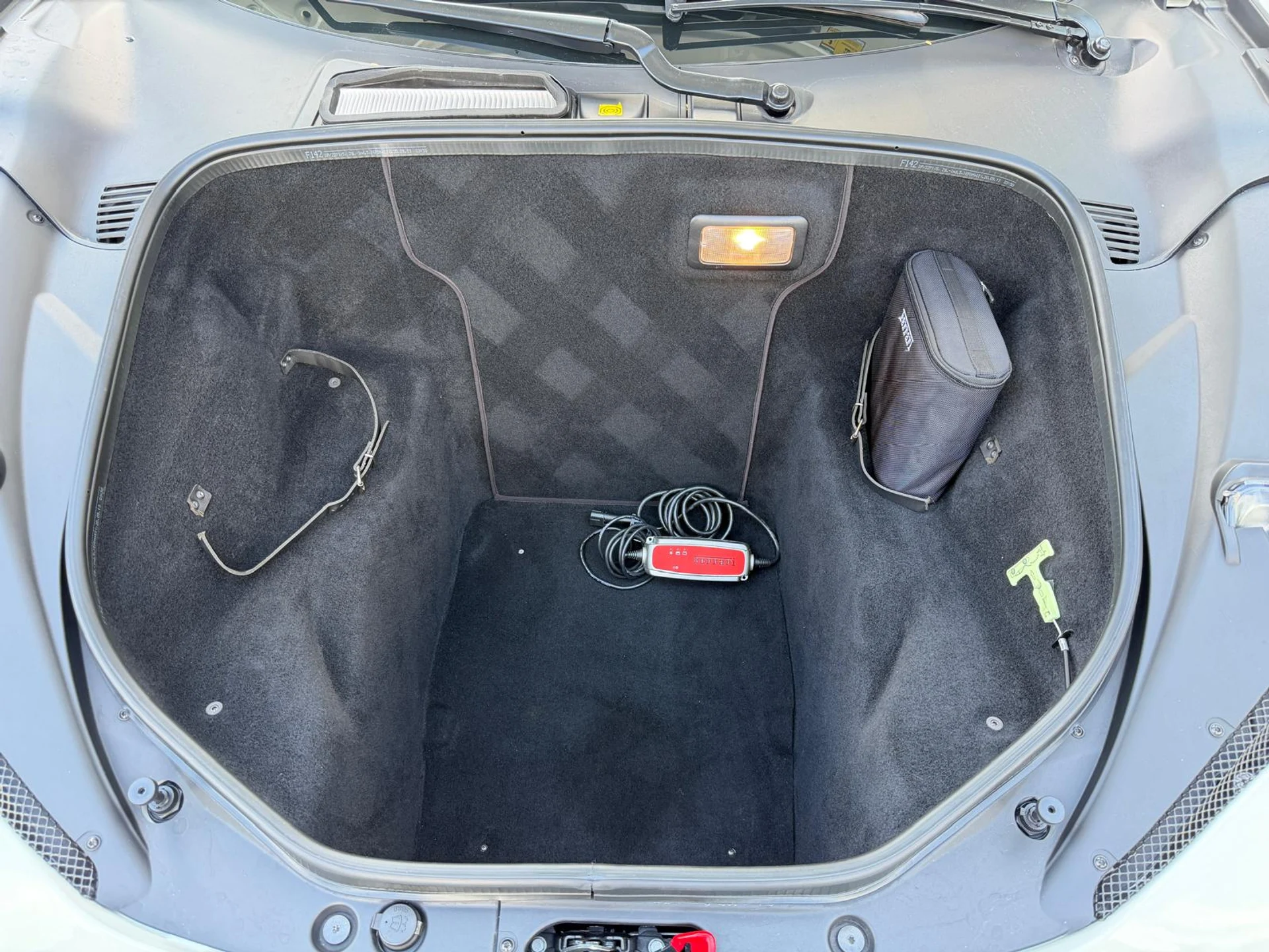 mph072_3459172175_IMG_20251120_WA_0079_9103b9a738