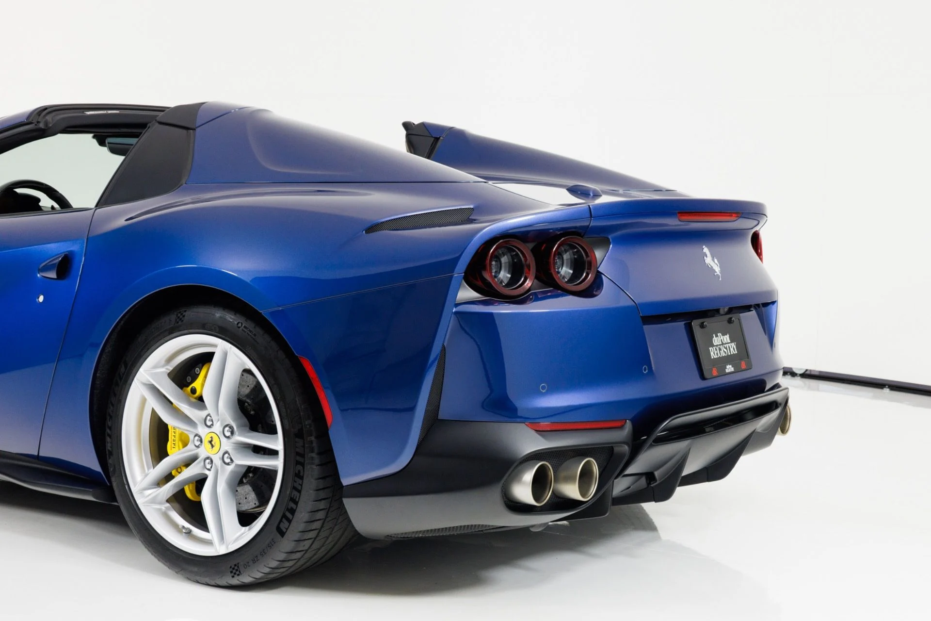 mph072_3482852849_Used_2021_Ferrari_812_GTS_1786404039_da87b88f0e