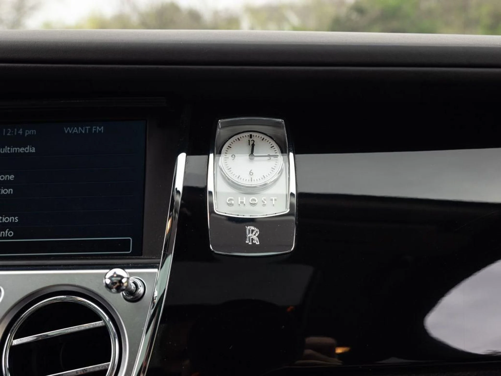 mph072_3497023975_507279829_69c7d6a7be5600699b47229c_05571b6b18