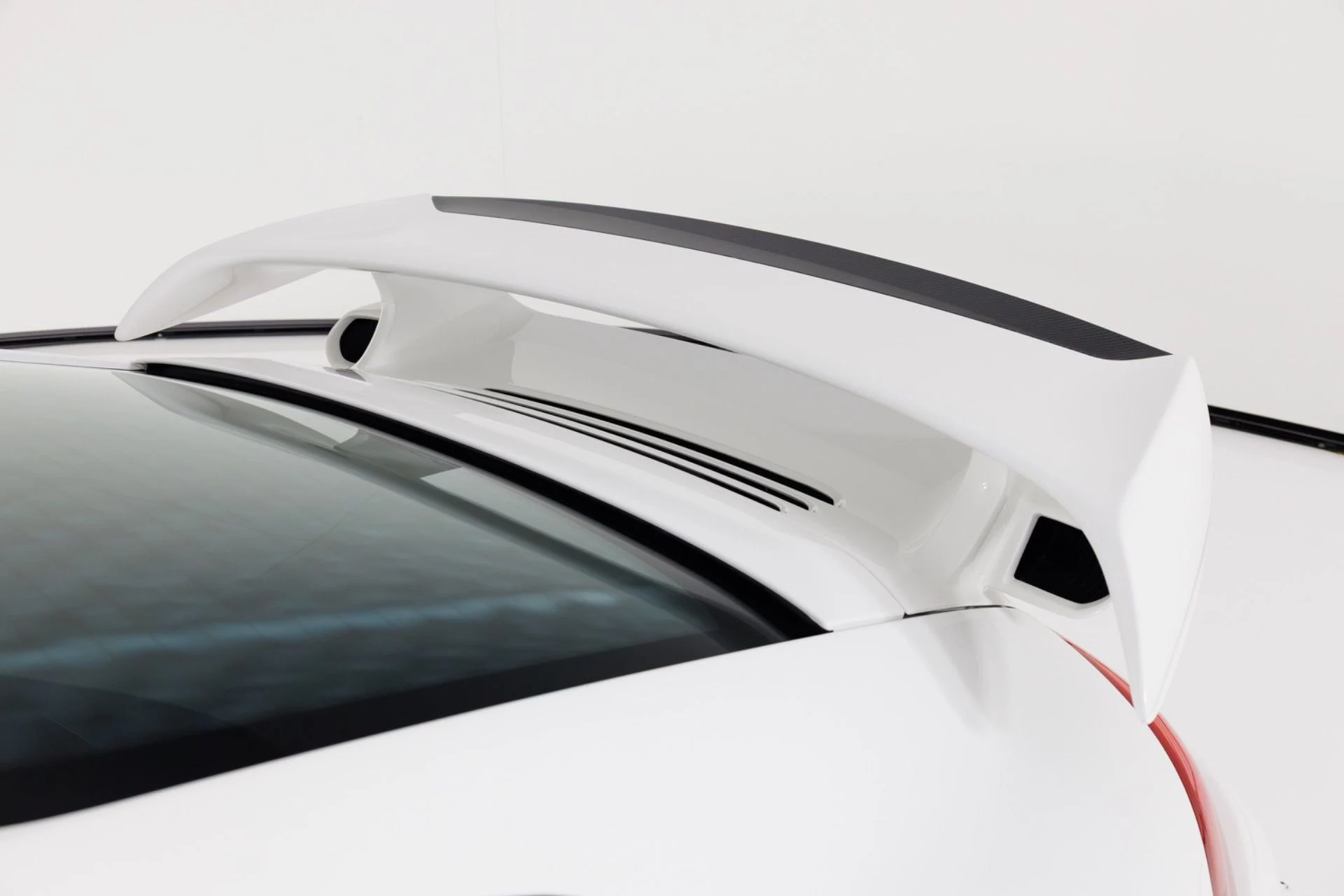 mph072_3541957305_Used_2008_Porsche_911_GT_2_1773330772_96d225f94d