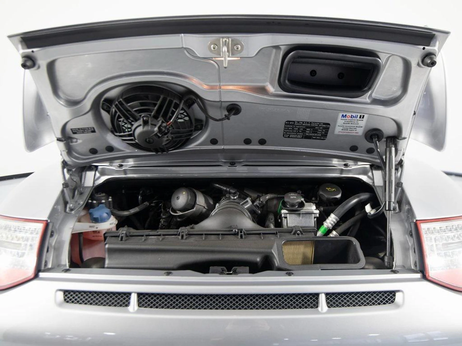 mph072_3651857732_FC_9_Nxc_XP_17fp2o_P_Si_ER_Kiwt_B0_e4d6cbc3e9