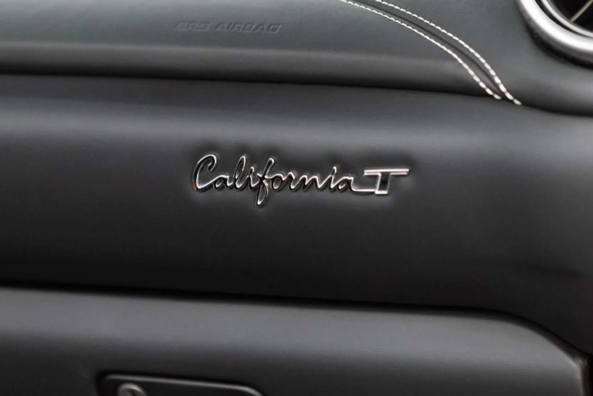 mph072_3675712404_Used_2016_Ferrari_California_T_07cd18a18c