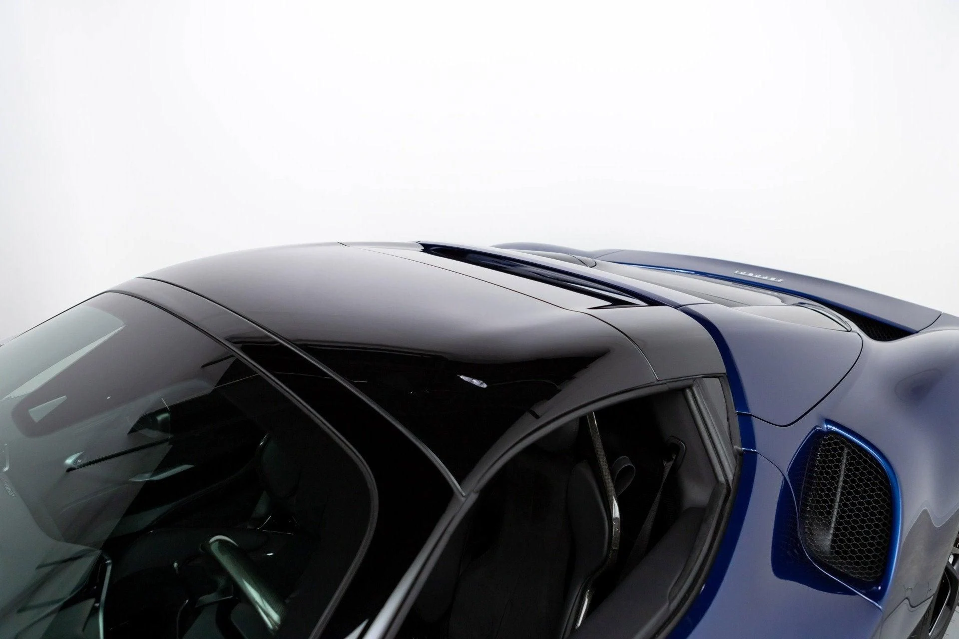 mph072_3689652367_Used_2023_Ferrari_296_GTS_1777988453_e05e741aa9