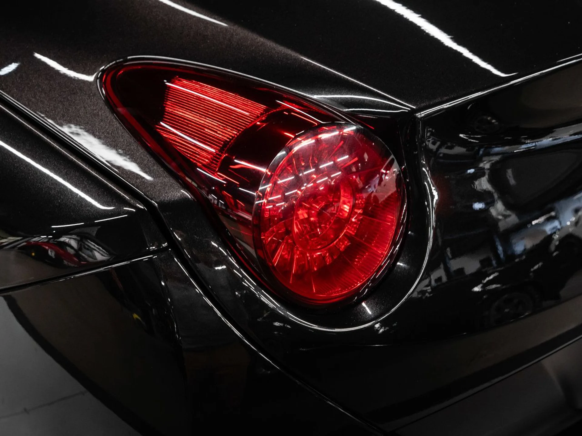 mph072_3697002698_ferrari_california_2011_905605334a