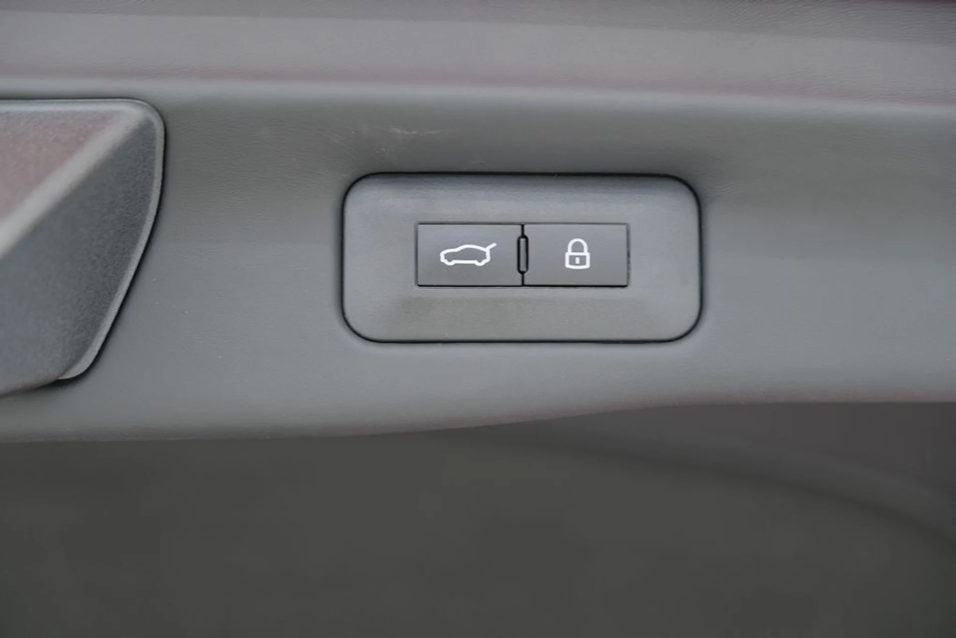 mph072_3729985779_b9f95de376eb152071d590bfcbde8fa3_b9875eef08