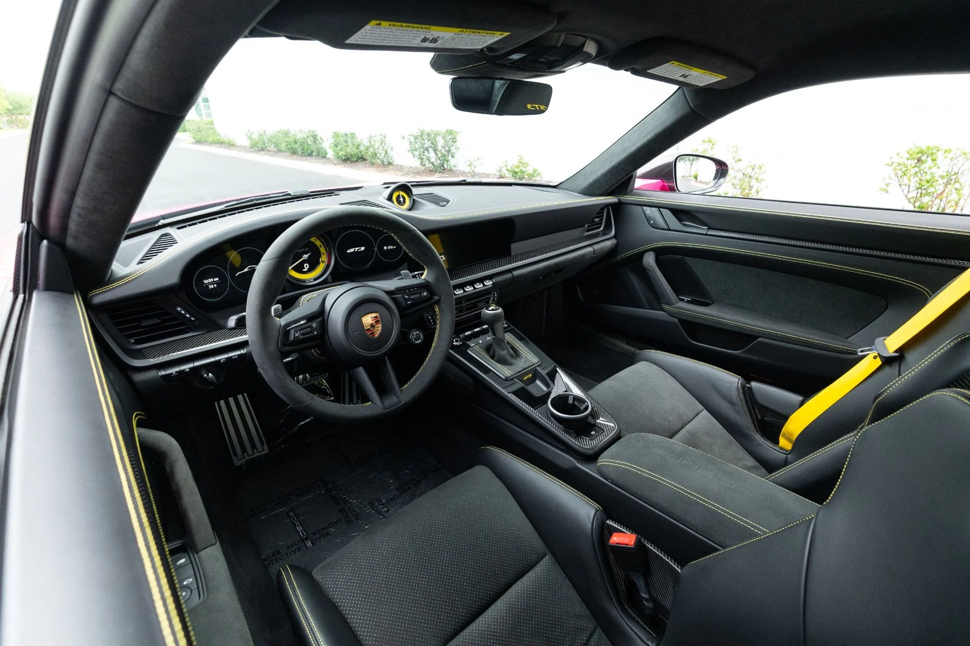 mph072_387473841_Used_2024_Porsche_911_GT_3_1776966322_f35fd1a4a1