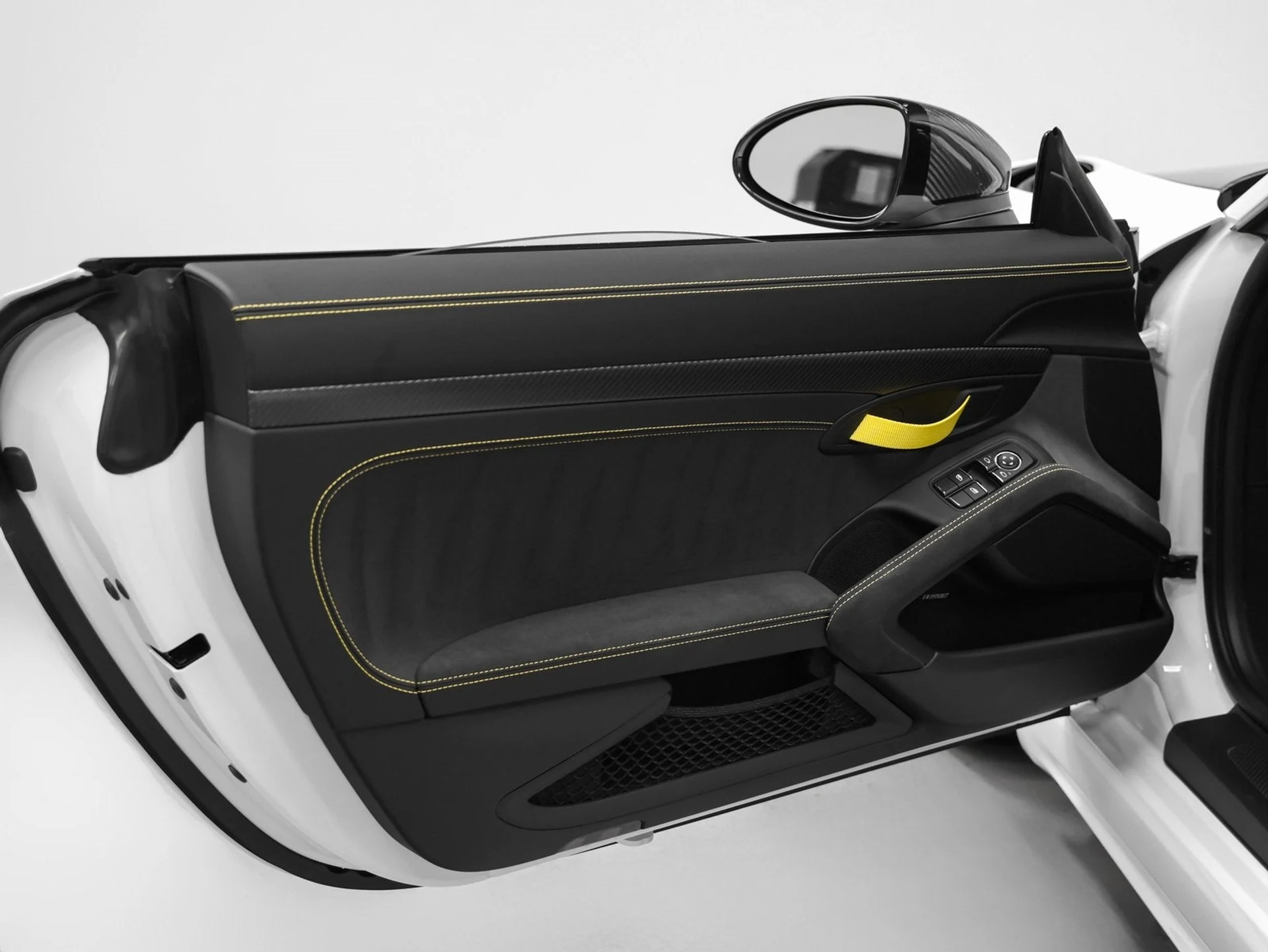 mph072_3885268336_73_2eb03499ea