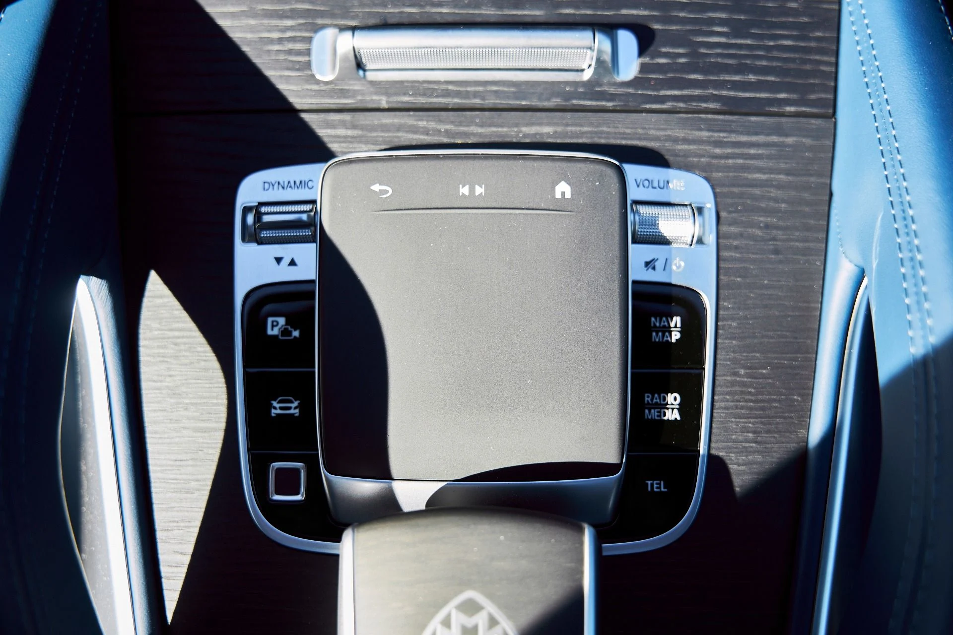 mph072_38916677_Used_2026_Mercedes_Benz_GLS_Maybach_GLS_600_1770697670_56758bc196