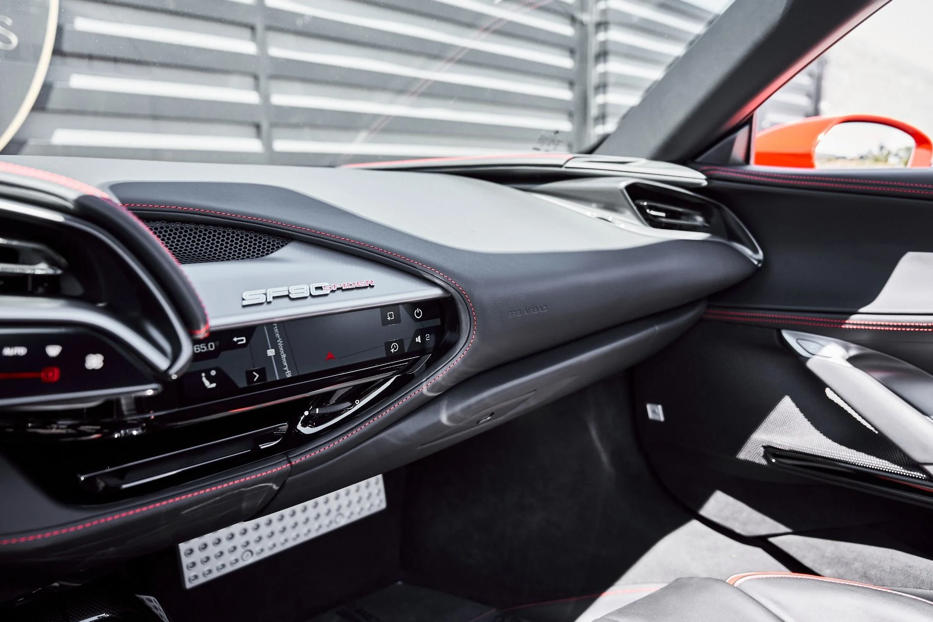 mph072_3979765443_Used_2025_Ferrari_SF_90_Spider_Base_1776296558_54f1ab1f67
