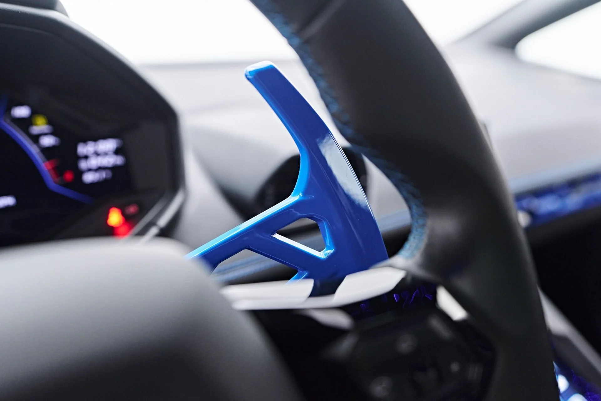 mph072_4018911621_Used_2021_Lamborghini_Huracan_EVO_Base_1758314718_1eeb8f1e84