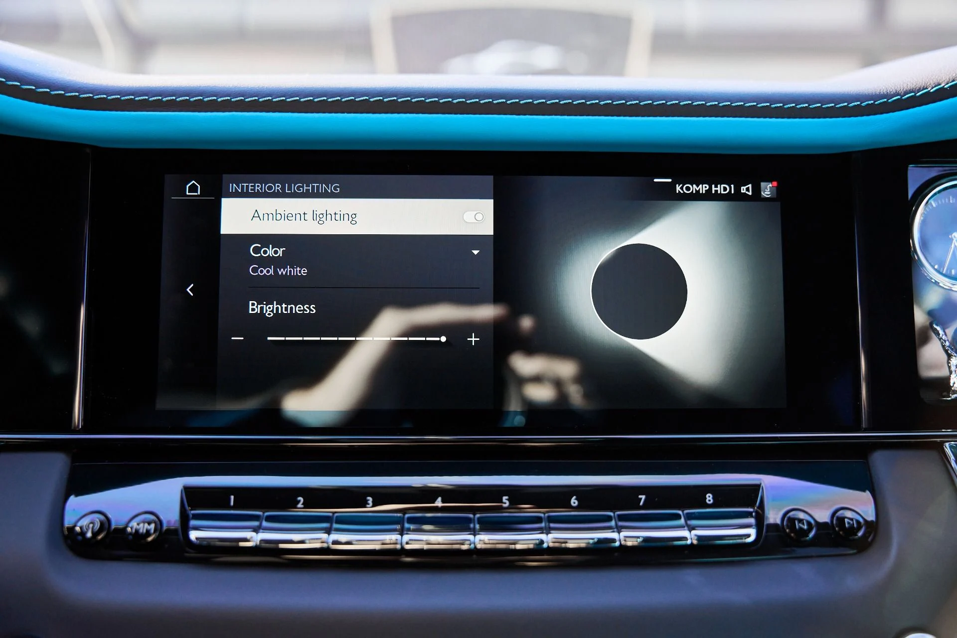 mph072_405003859_Used_2025_Rolls_Royce_Cullinan_Base_1767668963_9ab088b350