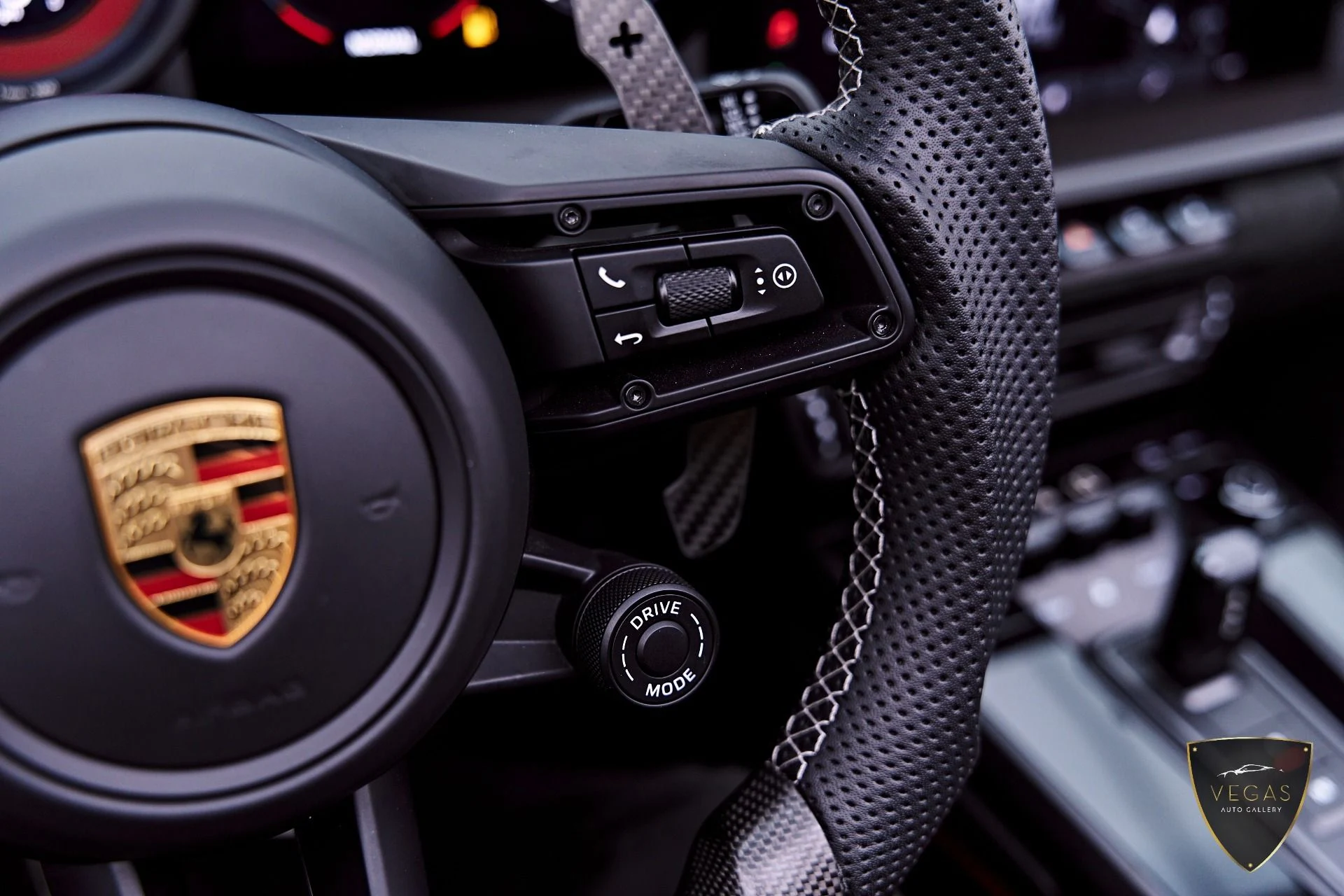 mph072_4061069909_Used_2023_Porsche_911_Targa_4_GTS_1782343467_469109aad0