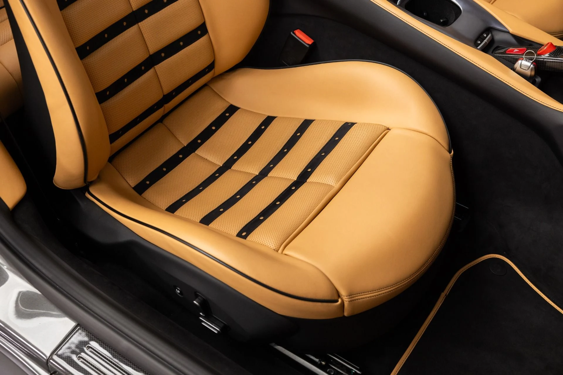 mph072_4085349060_Used_2019_Ferrari_Portofino_1784318320_8b99c4461d