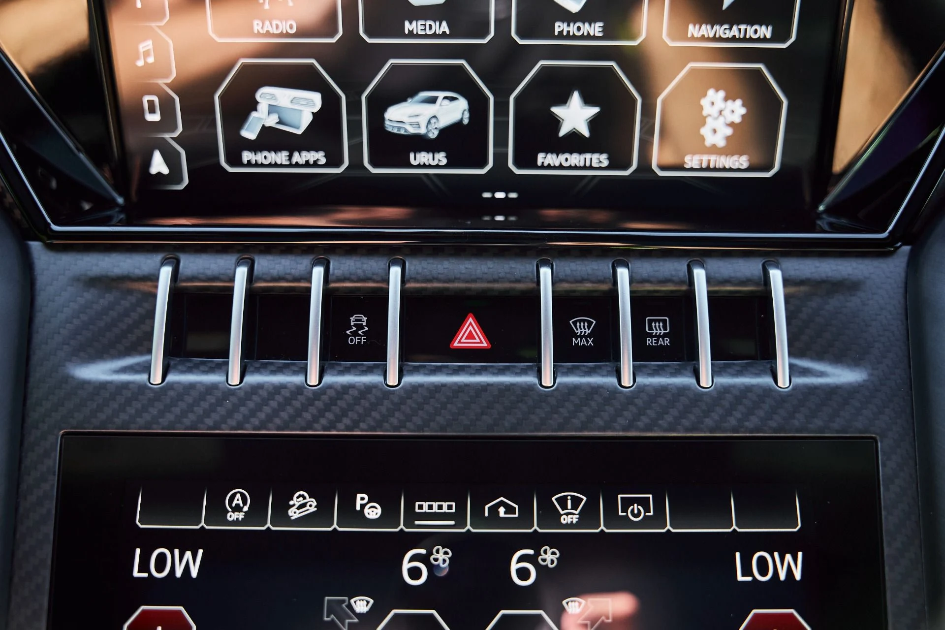 mph072_4098509442_Used_2022_Lamborghini_Urus_1774548702_45a8567057