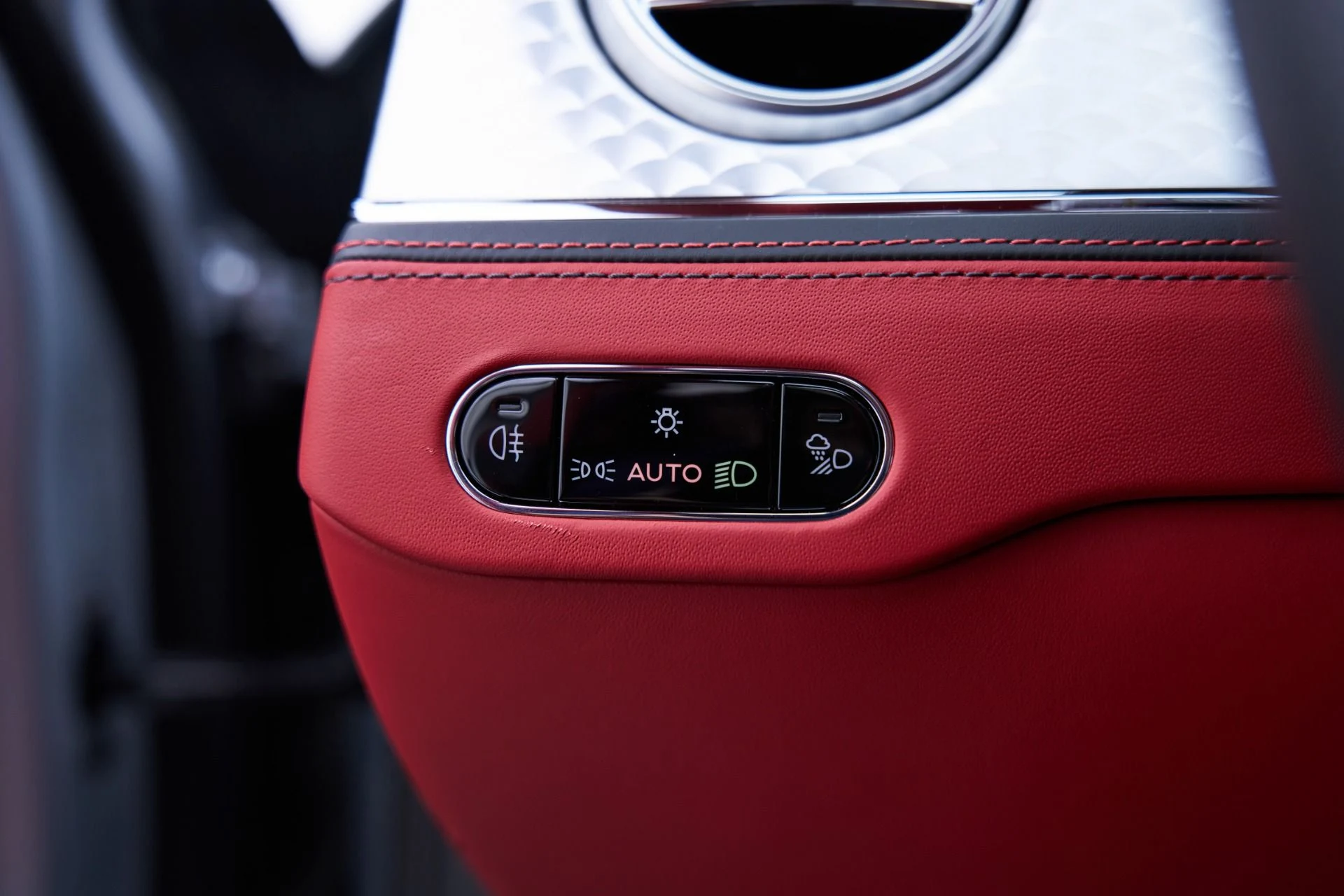 mph072_4144341743_Used_2022_Bentley_Flying_Spur_V8_1793212256_32a3f2f941
