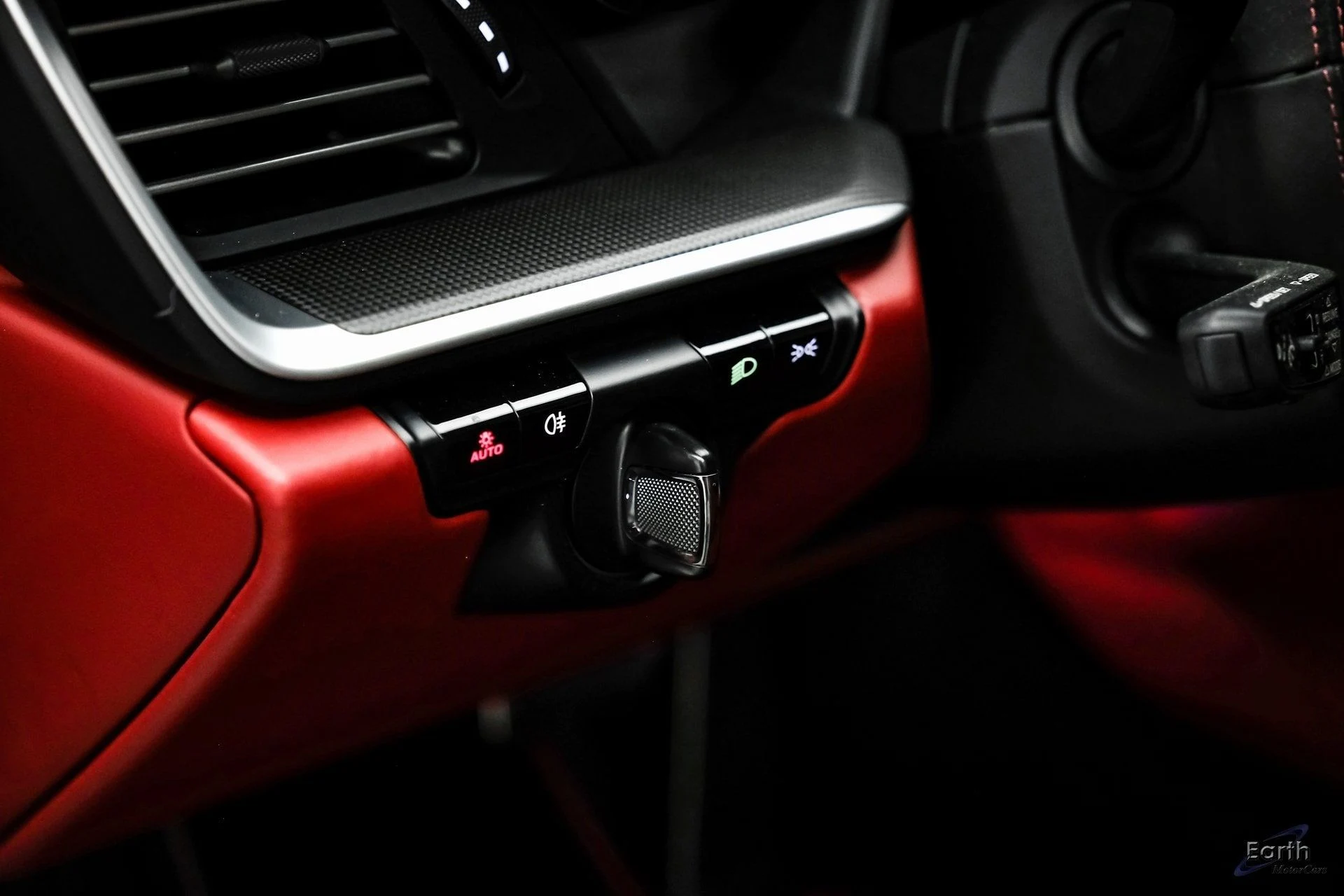 mph072_4144807526_69bac7572cd12248daa9f95d01be3331x_ad2428d25a