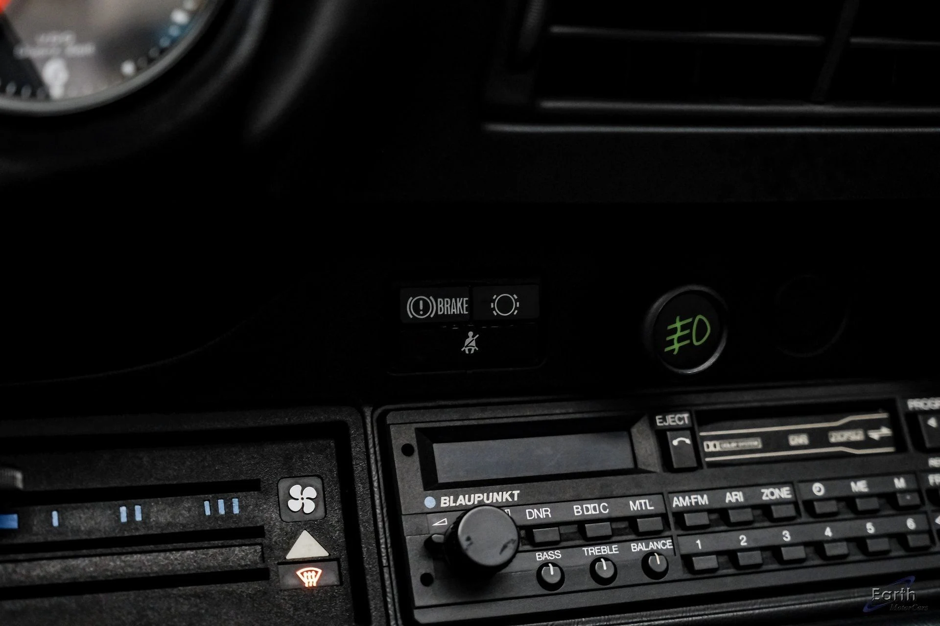 mph072_4164461204_587bc65a53fd03db6e33aa3a90e21479x_df34b08517