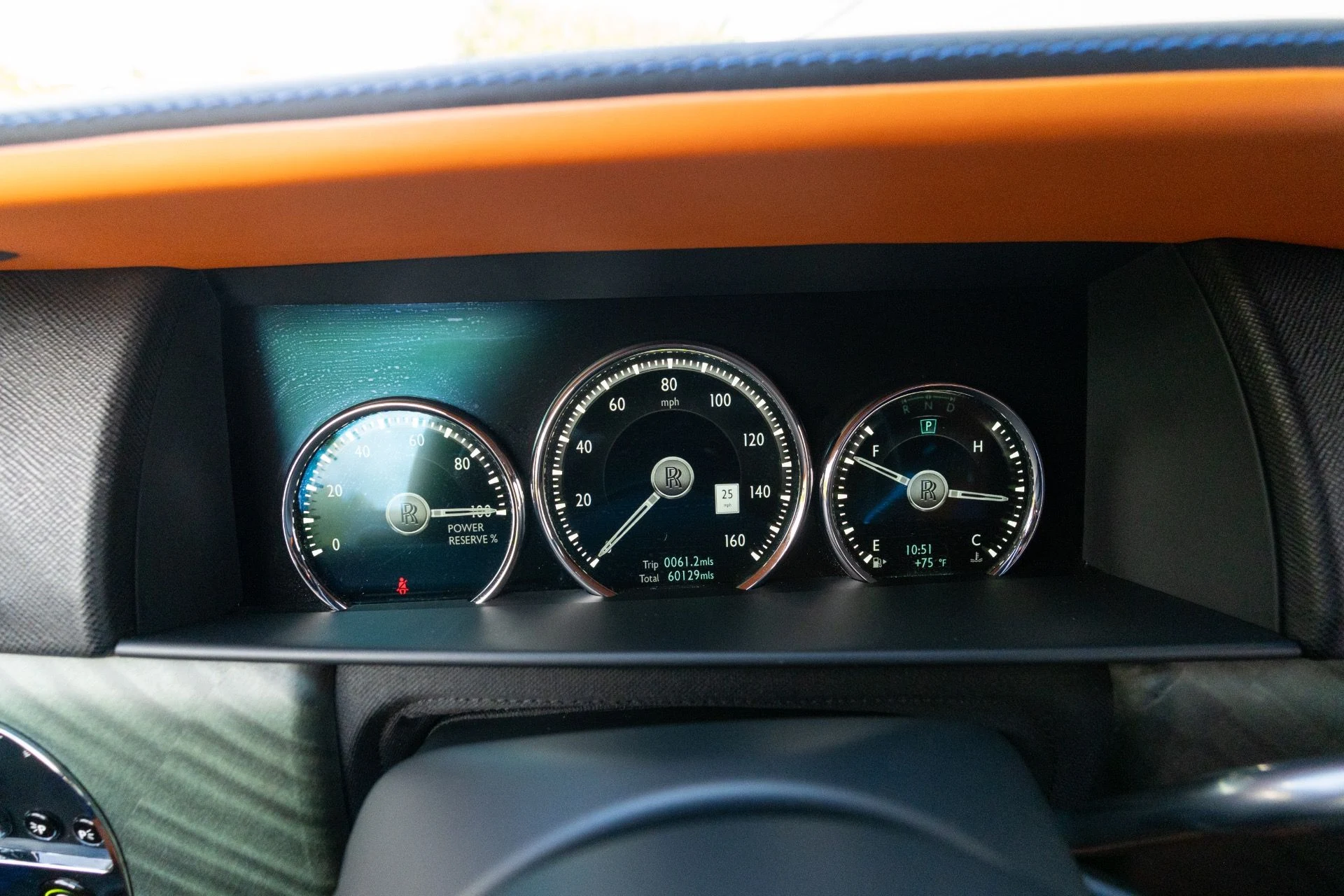 mph072_421461114_Used_2019_Rolls_Royce_Cullinan_1764189669_c44ce0ca97