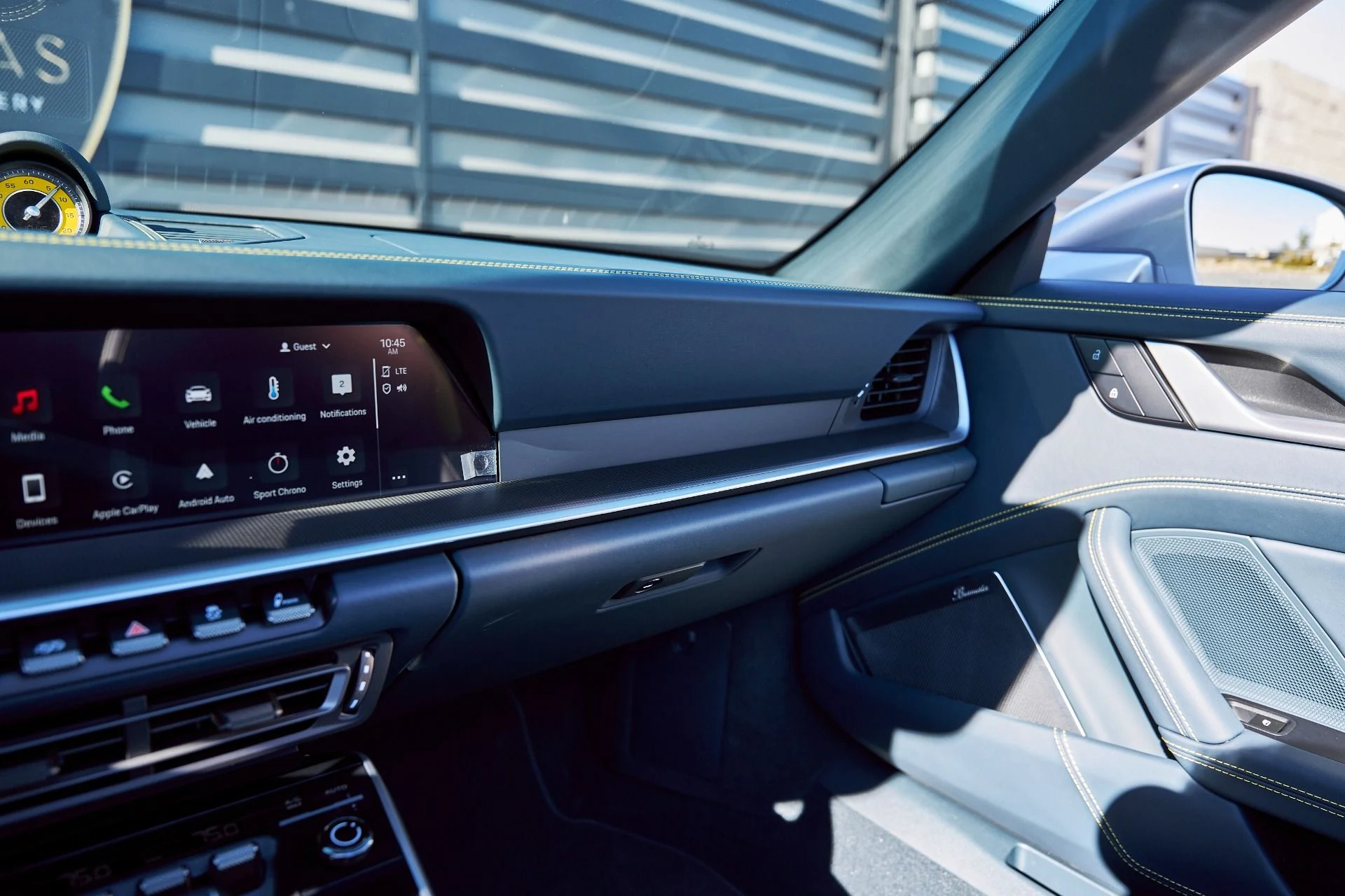 mph072_4239836915_Used_2024_Porsche_911_Turbo_S_1768438369_d1e00fc8ef