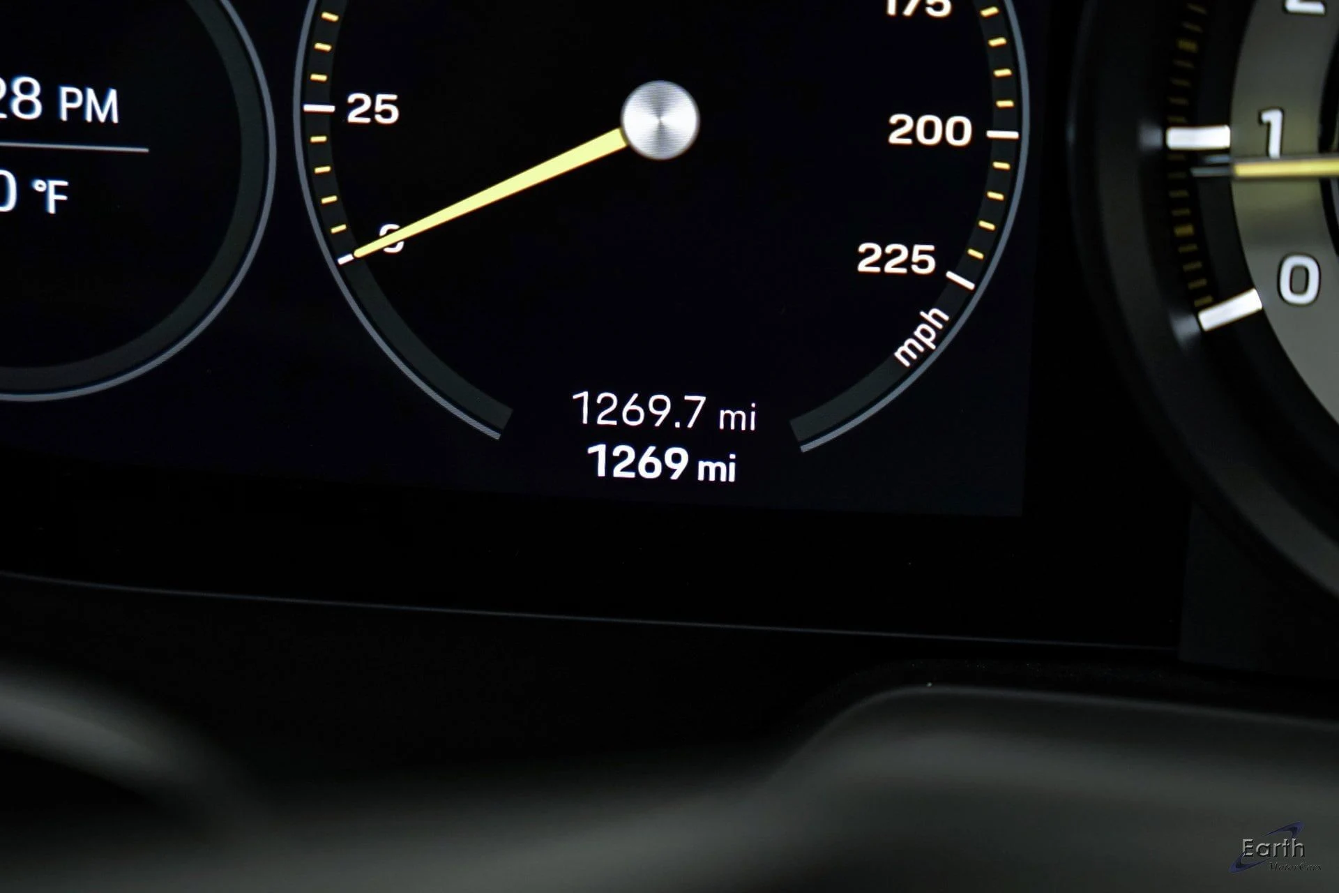 mph072_433724148_10d22be3d4d471307b020814fe3b128fx_54608d6581