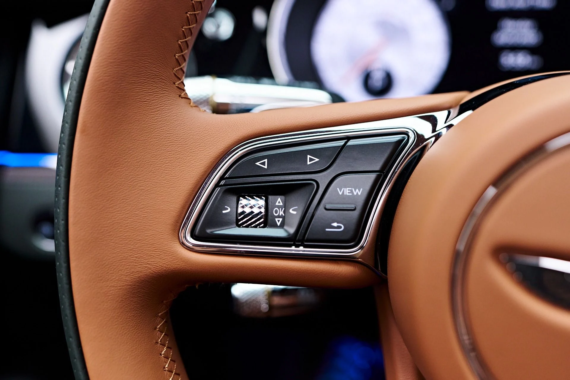 mph072_468286919_Used_2024_Bentley_Flying_Spur_Mulliner_W12_1756173526_d5a78b7bfb