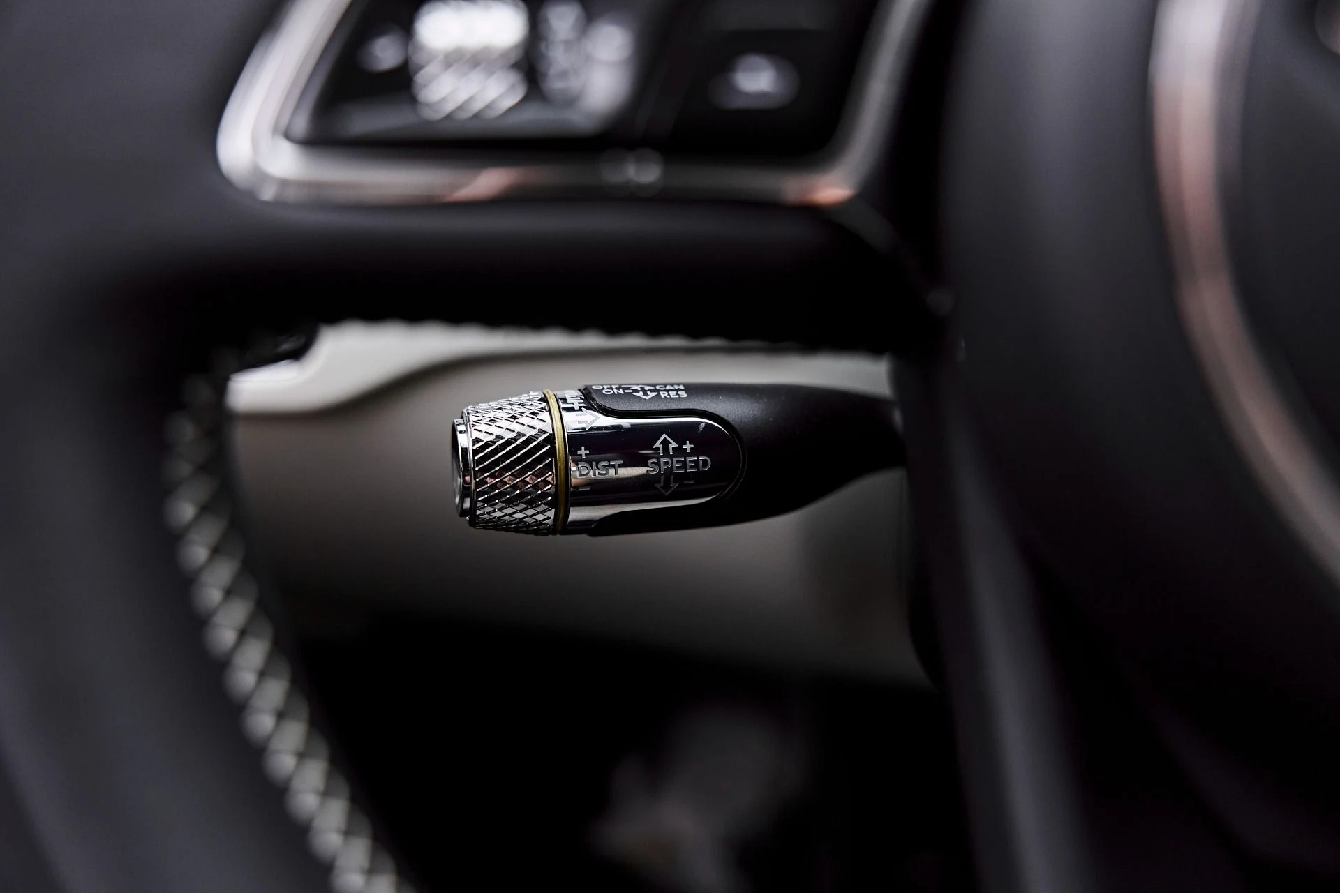 mph072_472504586_Used_2025_Bentley_Flying_Spur_Speed_1786412292_b759b59bfa