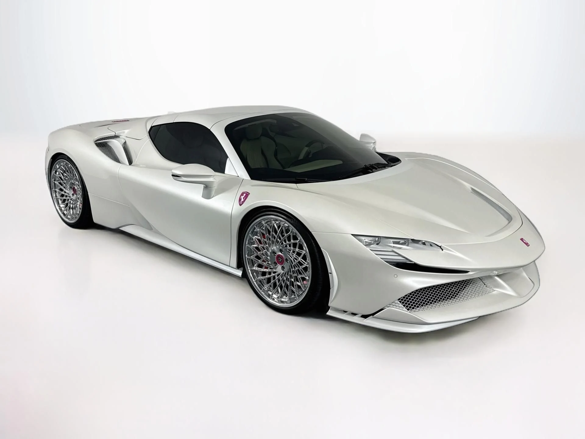 mph072_512423818_Used_2024_Ferrari_SF_90_Spider_1787784009_ef5a006739