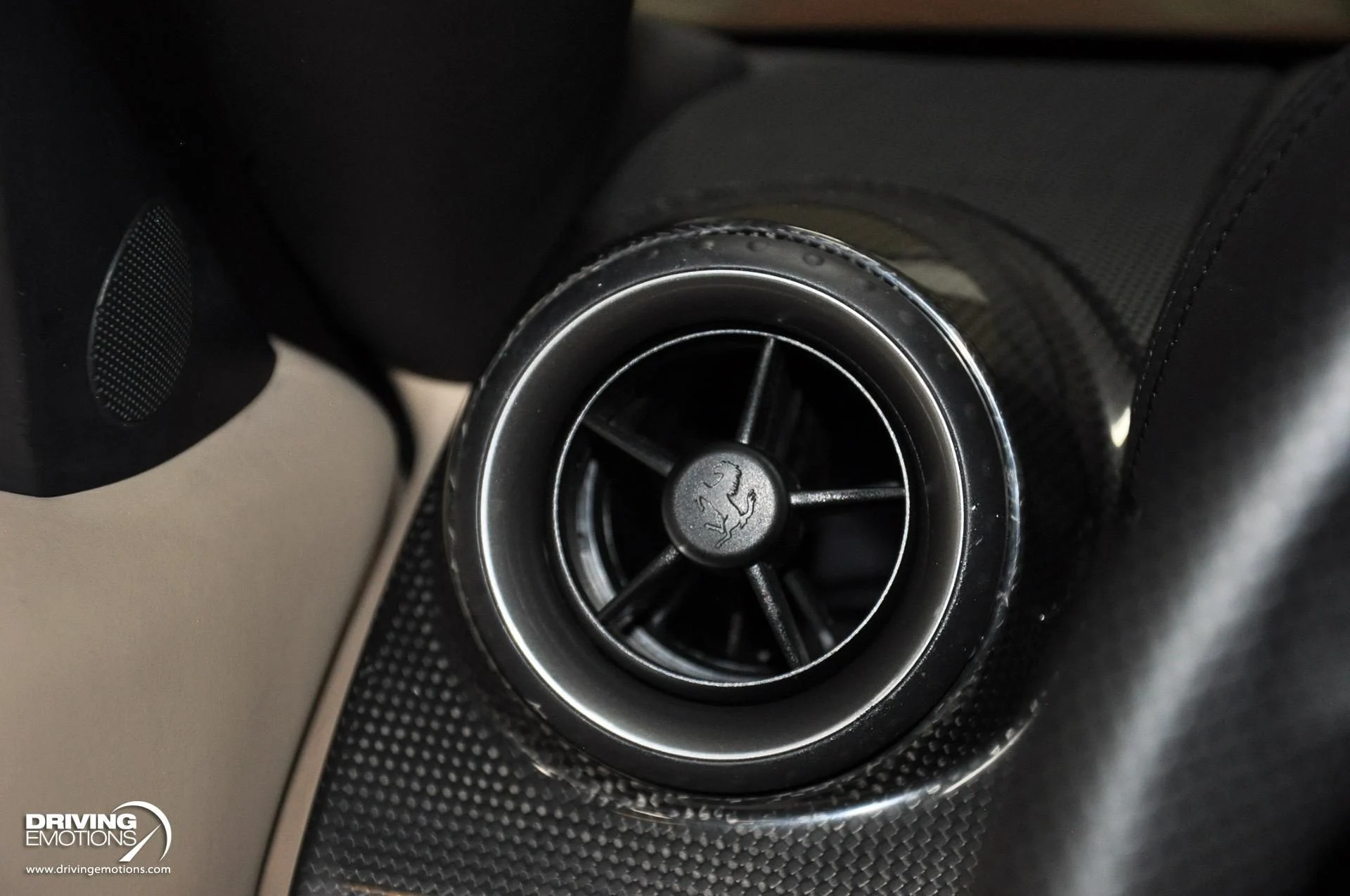 mph072_529852543_867_p73_l_ae2921341b