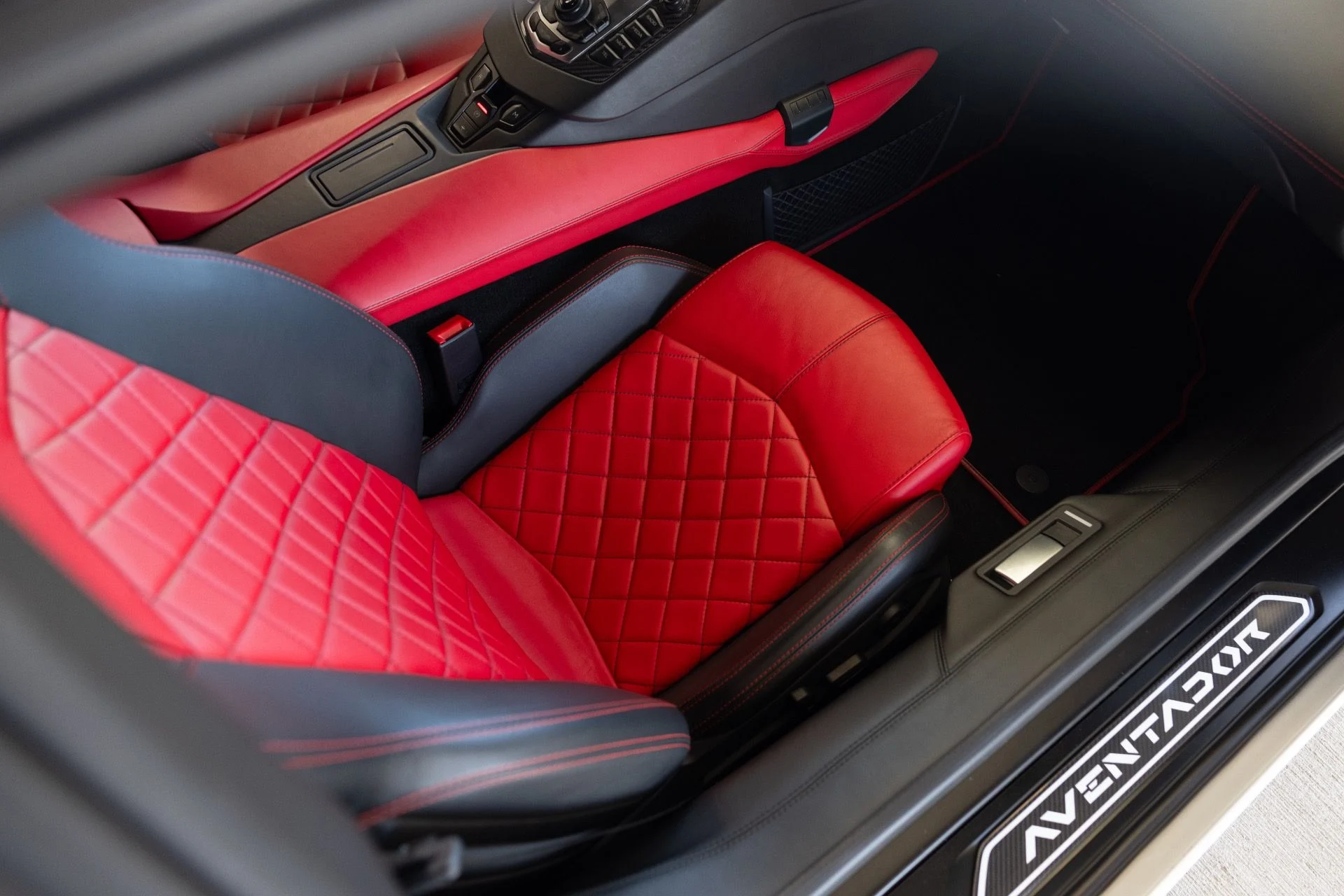 mph072_541307117_Used_2015_Lamborghini_Aventador_LP_700_4_1785451056_ad25ed3592