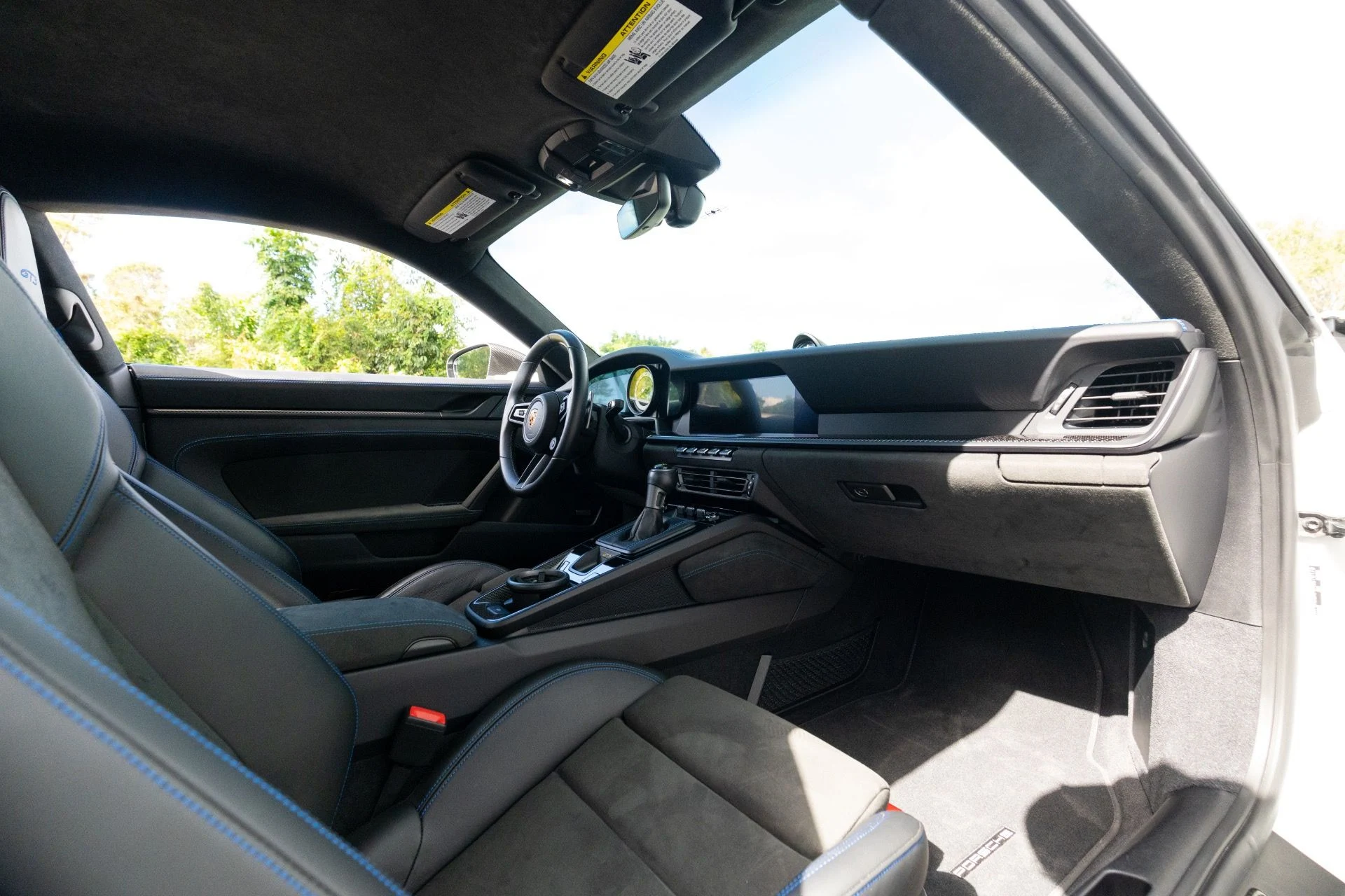 mph072_586373527_Used_2022_Porsche_911_GT_3_1769096243_08a8bc6dc1