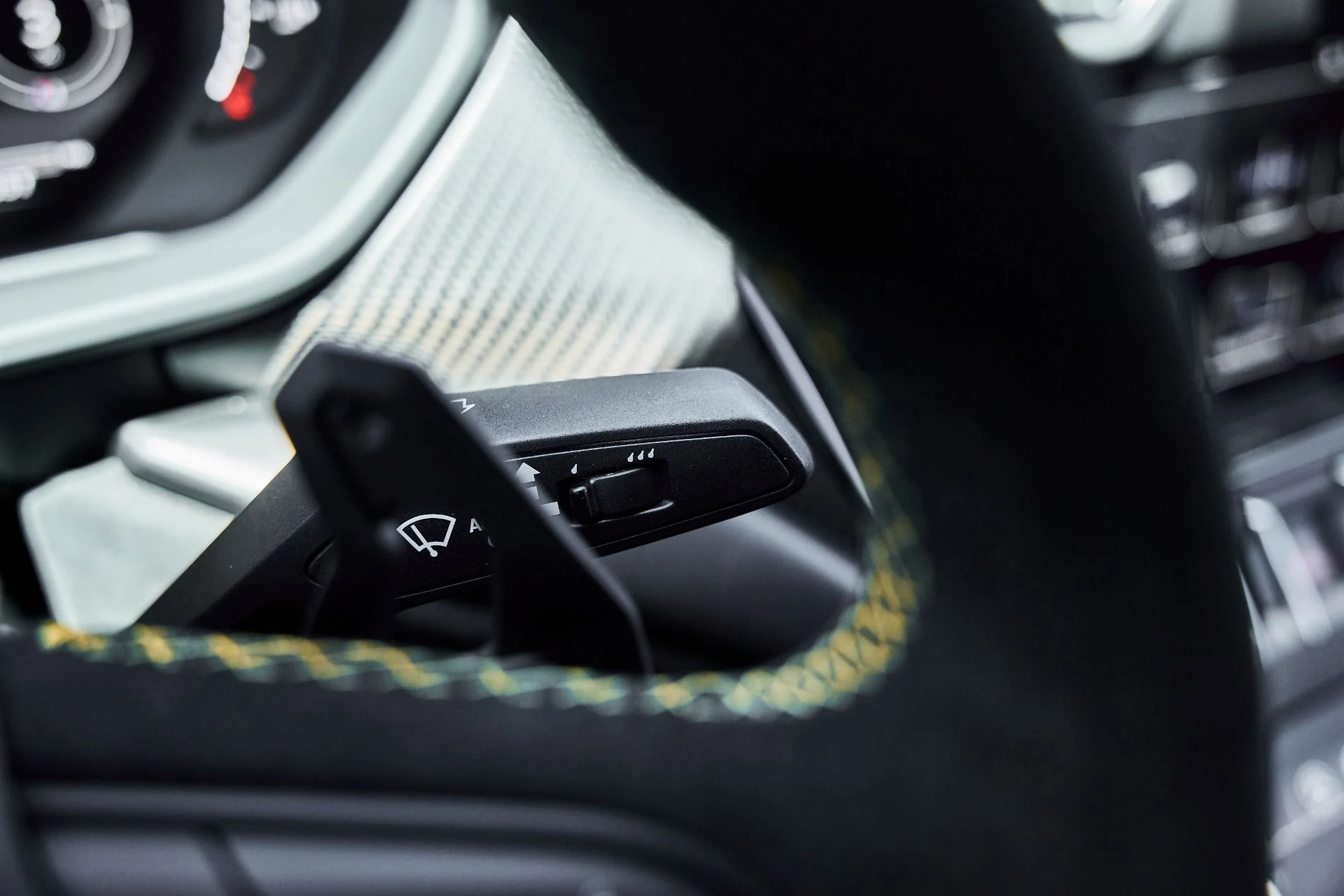 mph072_623081279_Used_2024_Lamborghini_Urus_Performante_1778117078_c9d8b465eb