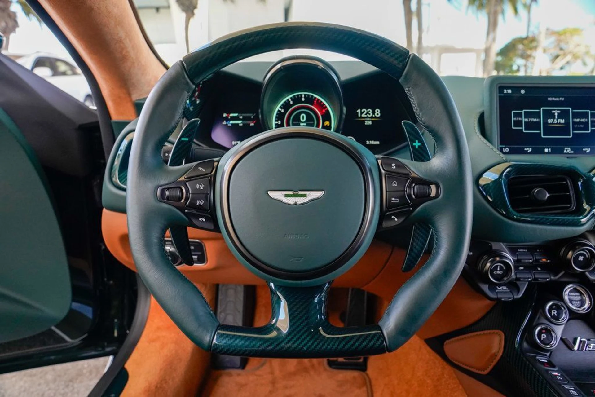 mph072_645479574_used_2023_aston_martin_vantage_v12coupe_14354_22896697_73_1024_187d8aafb9