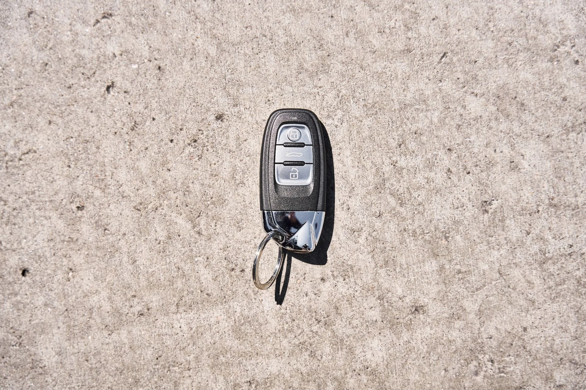 mph072_657678838_Used_2020_Lamborghini_Huracan_EVO_Base_1777394910_335e0b1724